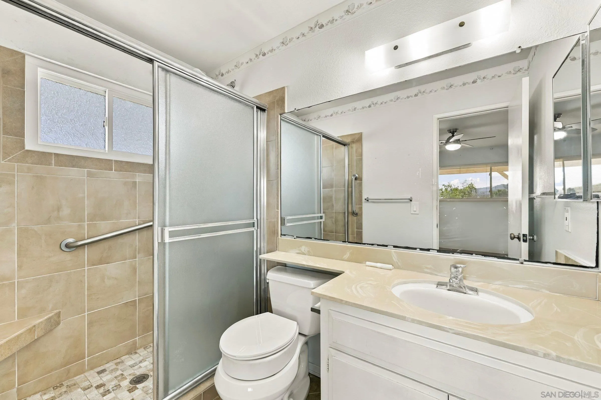 https://cdn.realtyfeed.com/cdn/127/260025123/9db4e35871176d0e2efdf57f93f37964.webp