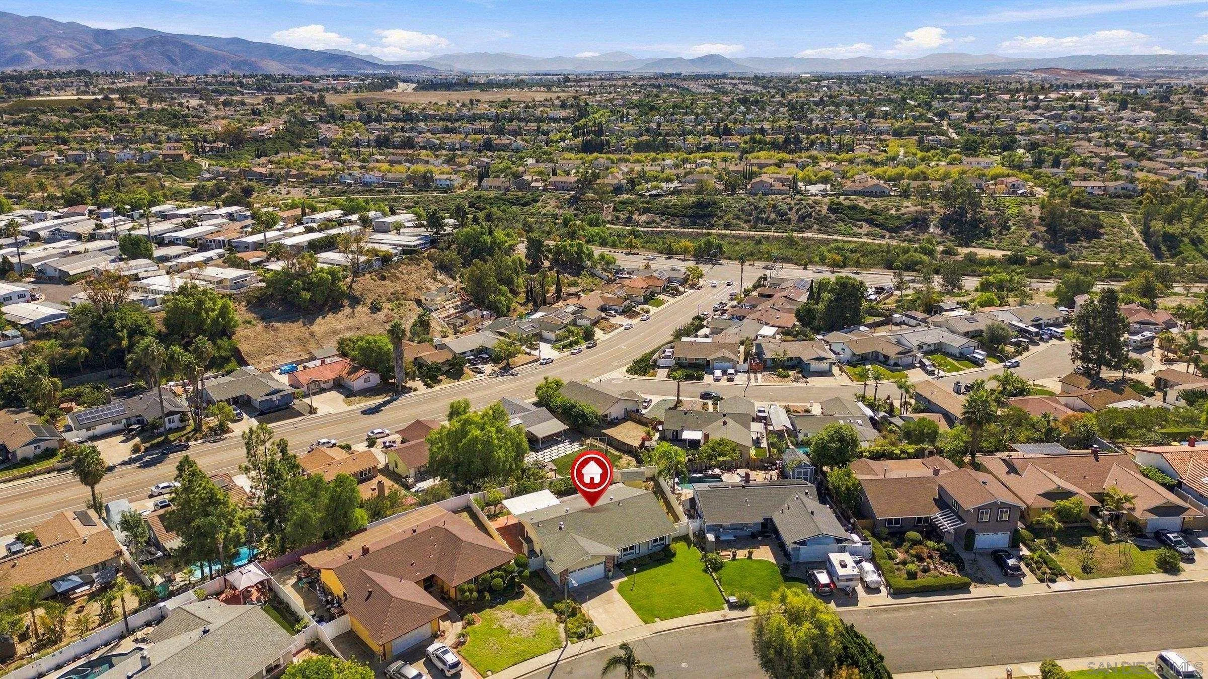 https://cdn.realtyfeed.com/cdn/127/260025123/a58dbe33d1630688ed0bfc962d5ca431.webp