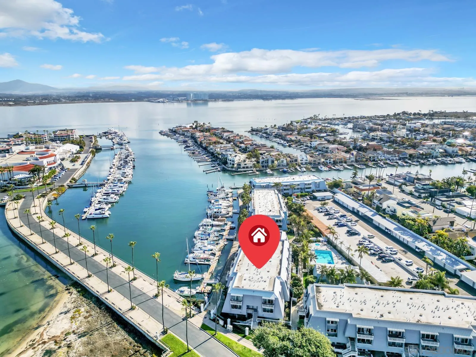 https://cdn.realtyfeed.com/cdn/127/260025125/0e6ac53a7dad7fd64d01d5ba34b3225c.webp
