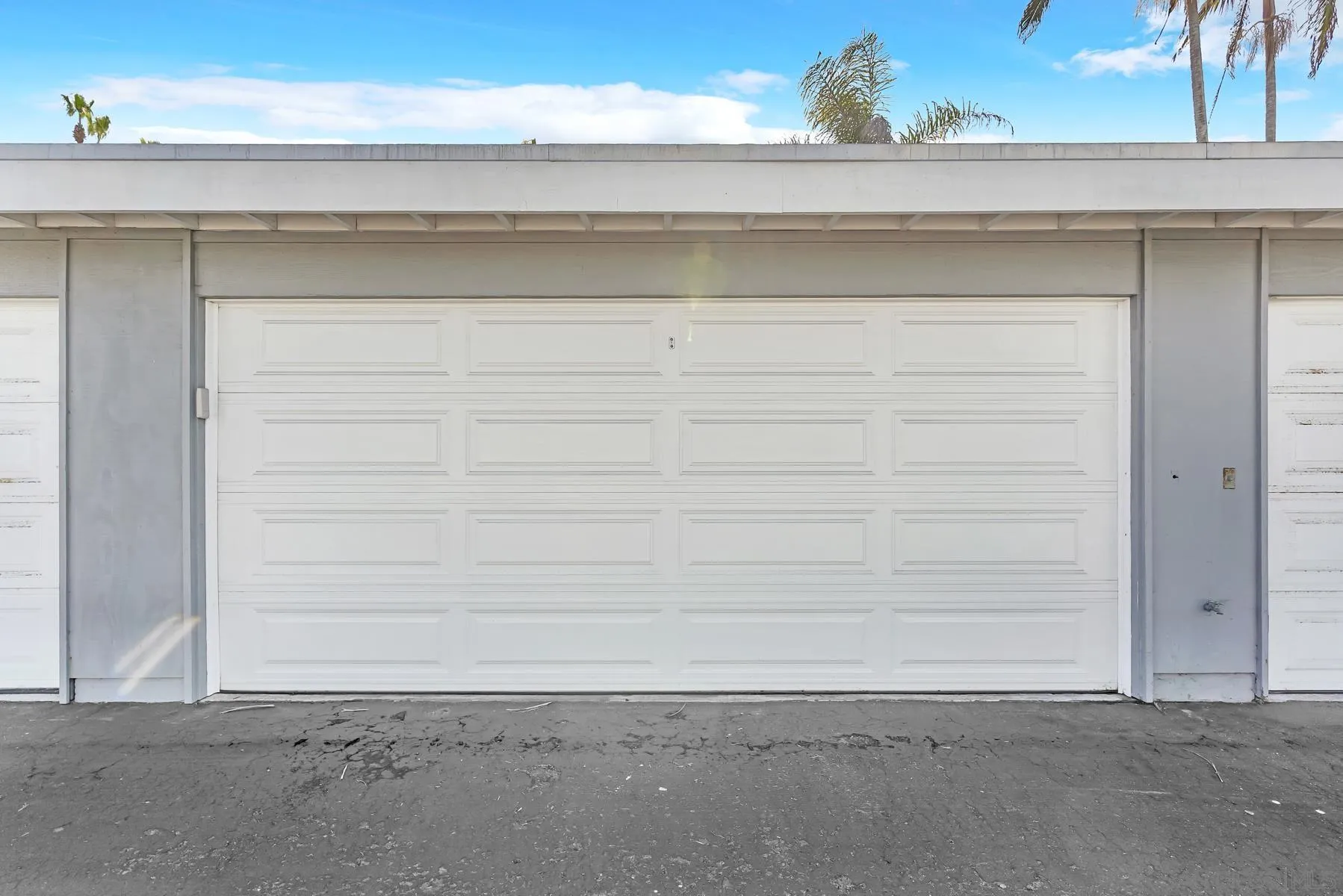 https://cdn.realtyfeed.com/cdn/127/260025125/7cbe2e7154885cb6918fac78f61ad2d3.webp