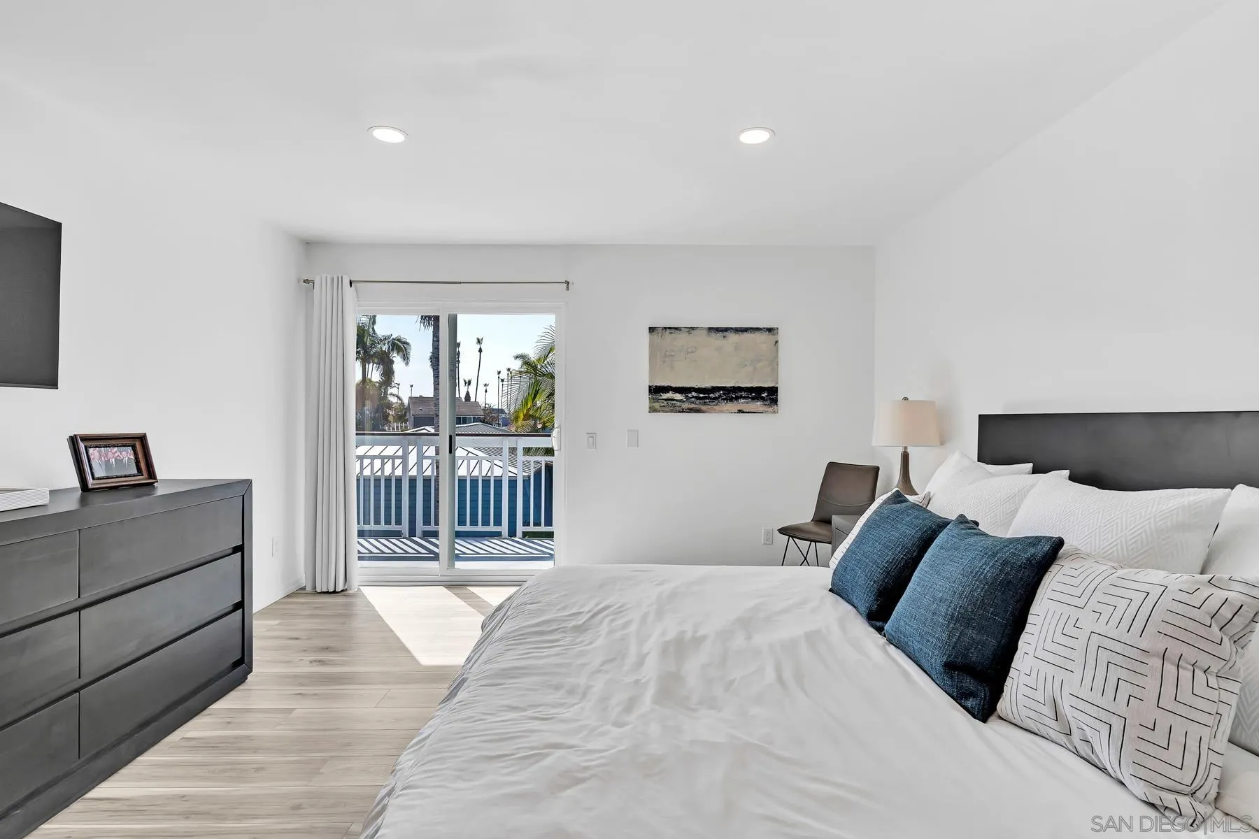 https://cdn.realtyfeed.com/cdn/127/260025125/c2442da5c1d0aaa934fceab2b116b20e.webp