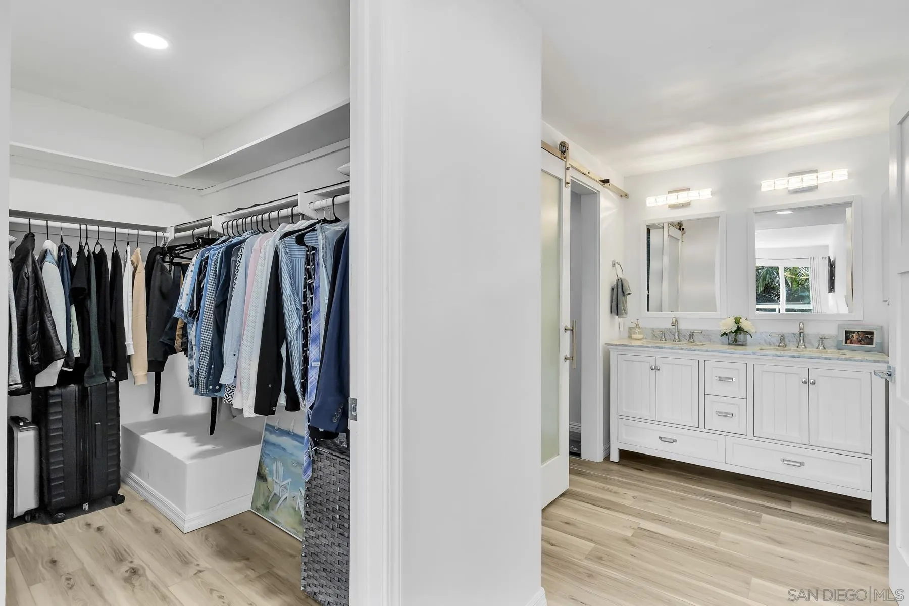 https://cdn.realtyfeed.com/cdn/127/260025125/f4c13ba740e2585372a09c093753a79e.webp