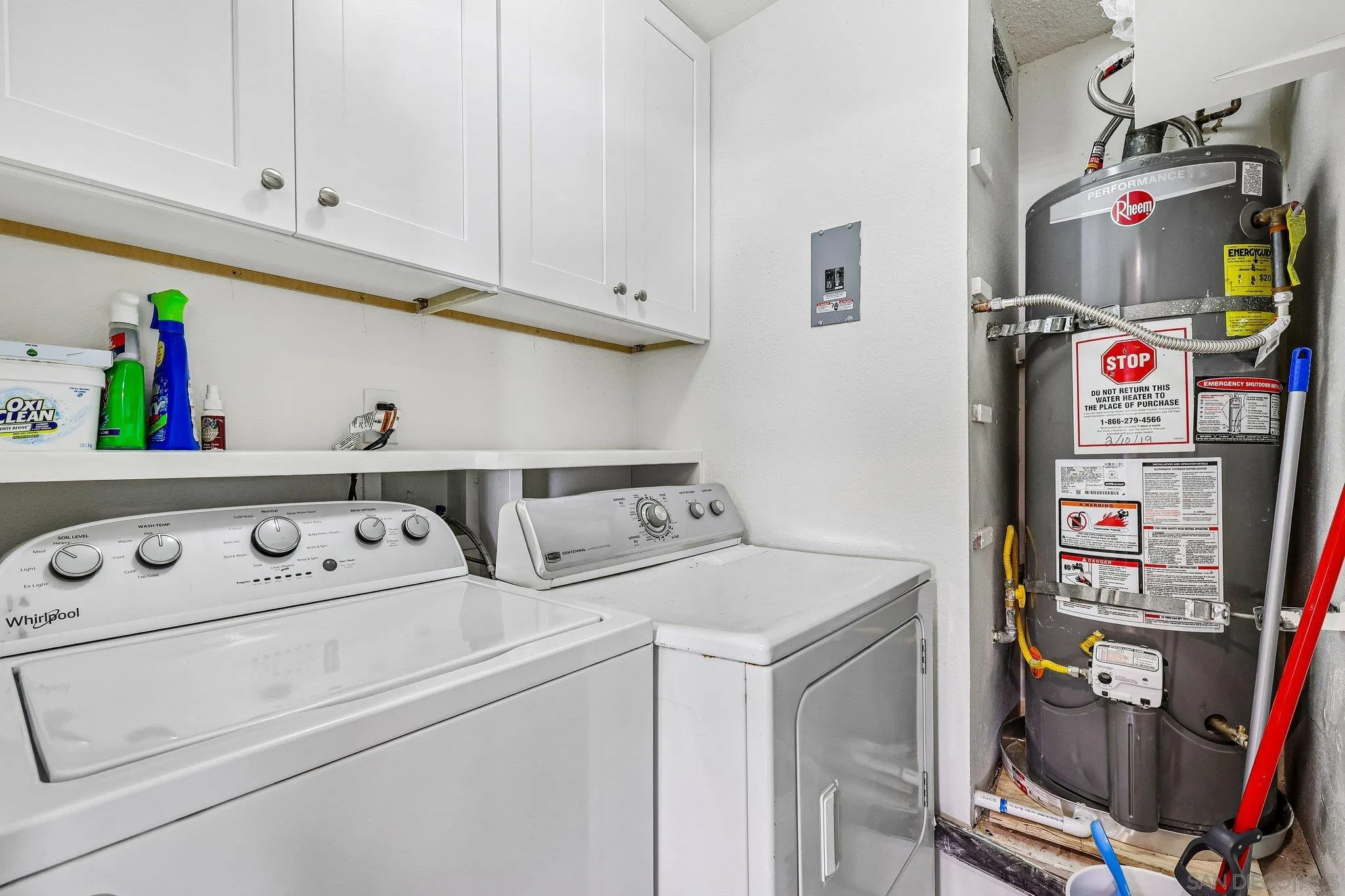 https://cdn.realtyfeed.com/cdn/127/260025130/c4b8d8cd51e36037fdd7fd5be9aa30b6.webp