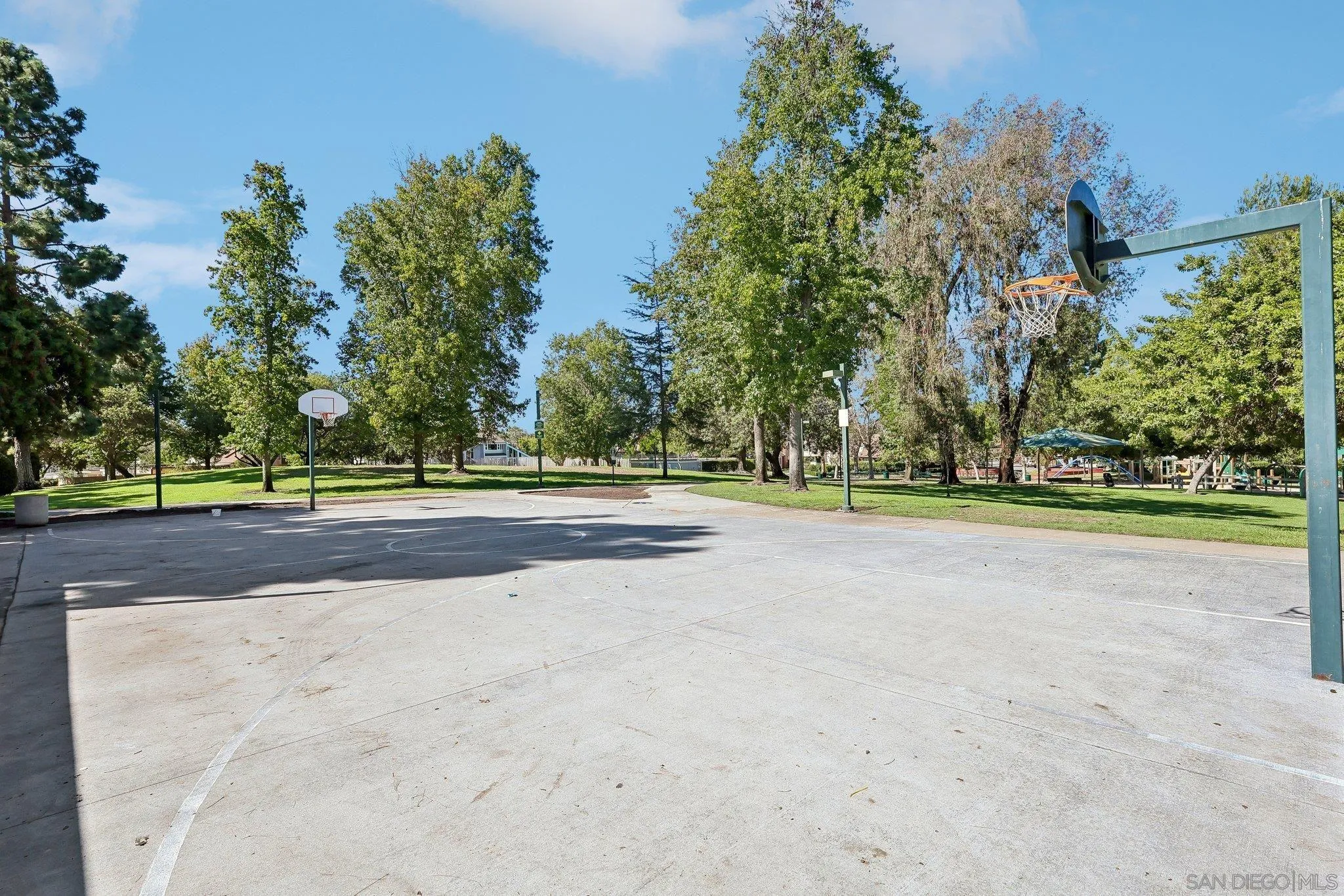 https://cdn.realtyfeed.com/cdn/127/260025130/cab8c6a0fd91359ab5c4d42e55b1a4fa.webp
