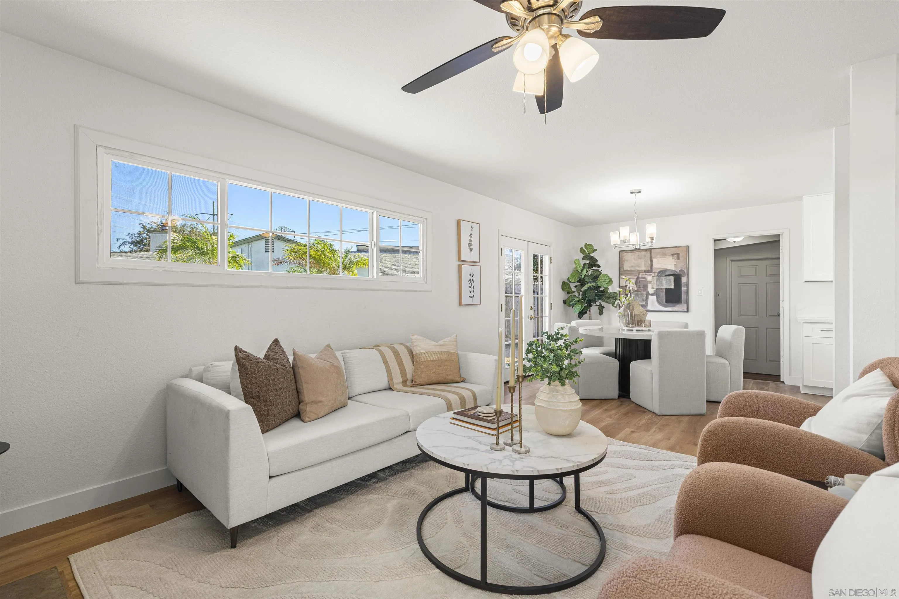 https://cdn.realtyfeed.com/cdn/127/260025140/008b9f365ecb8c0f9c099b0f06524b38.webp