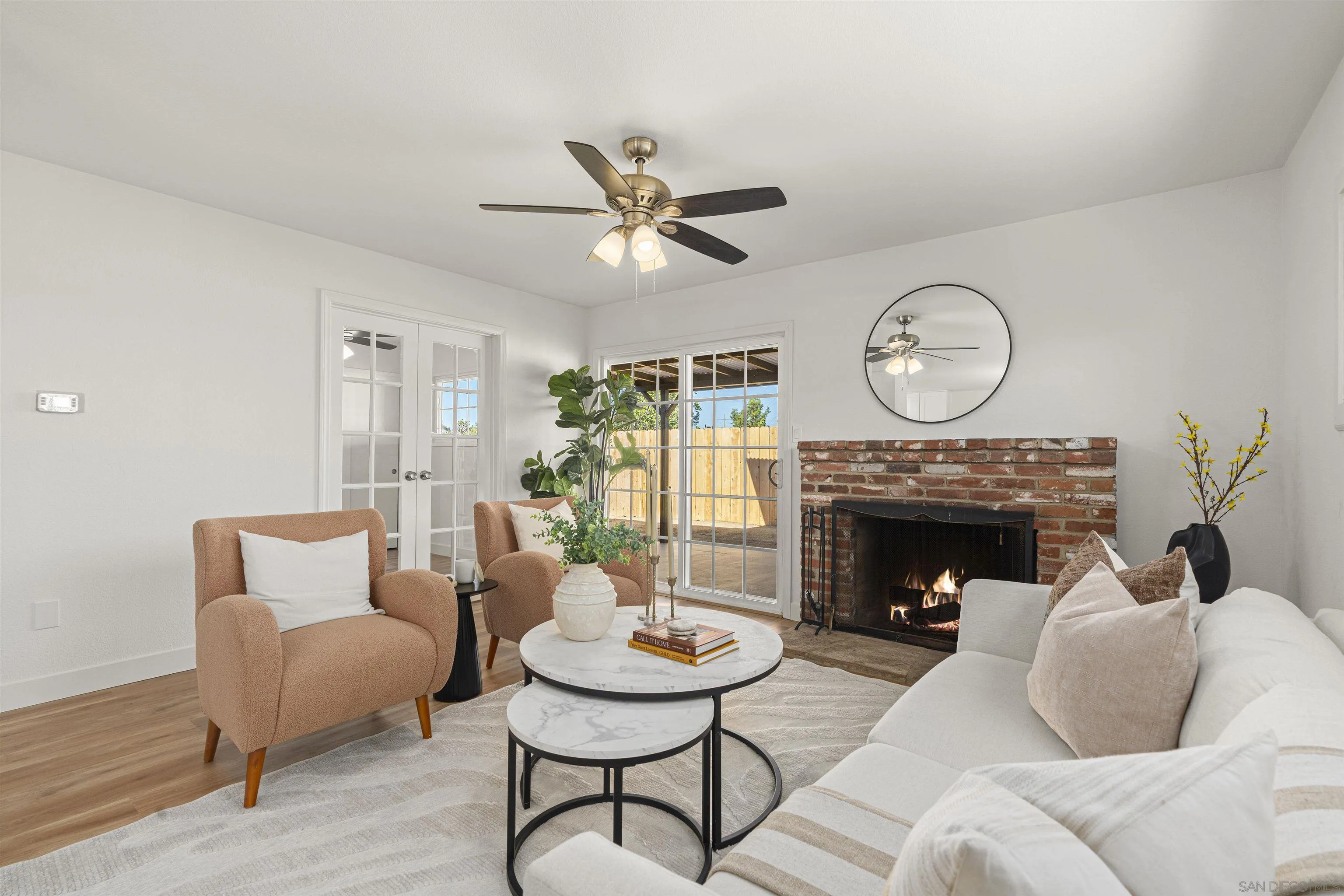 https://cdn.realtyfeed.com/cdn/127/260025140/afaafc22b6b56a82457ced136c937d42.webp