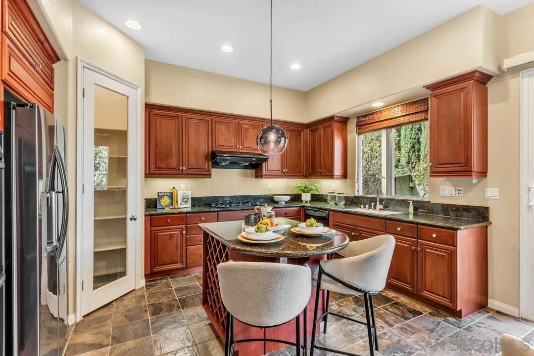 13834 Kerry Lane, San Diego, CA 92130