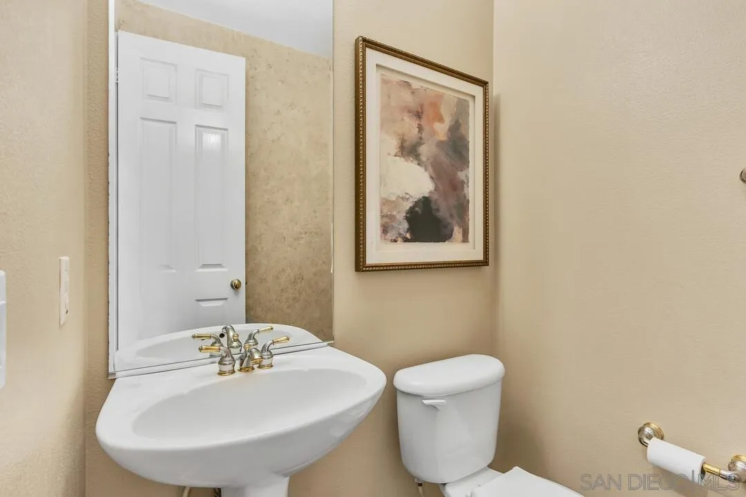 13834 Kerry Lane, San Diego, CA 92130