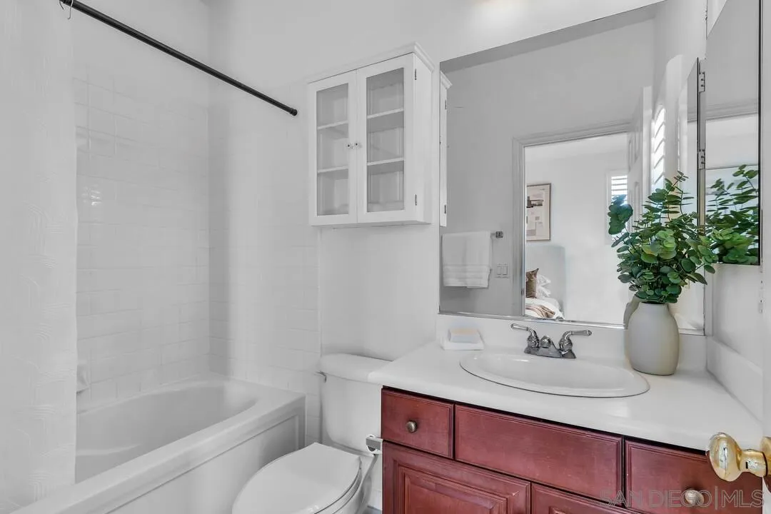 13834 Kerry Lane, San Diego, CA 92130
