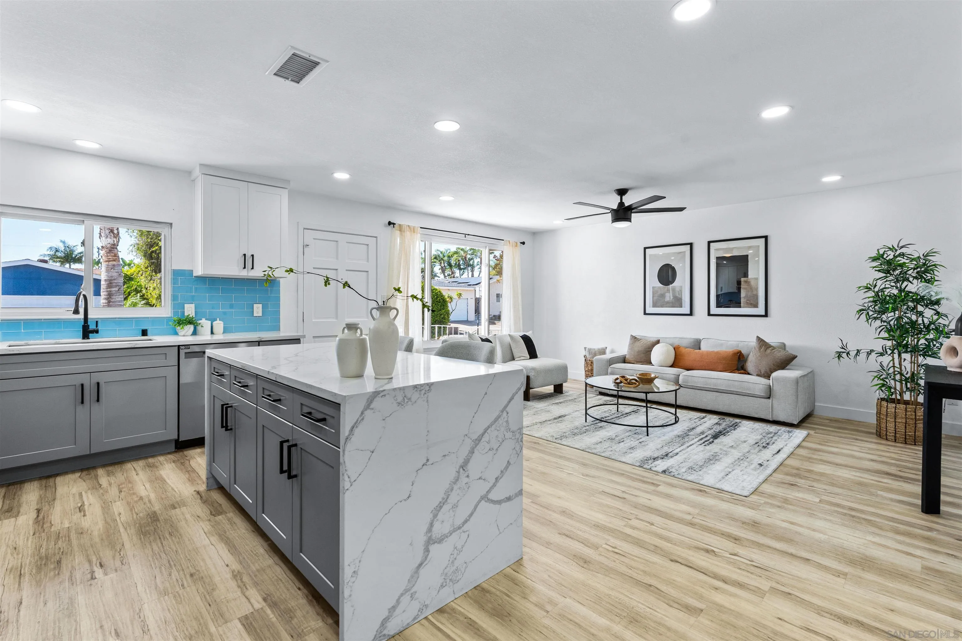 https://cdn.realtyfeed.com/cdn/127/260025143/771c7de0d671e32158c4b3d48eba5d1c.webp