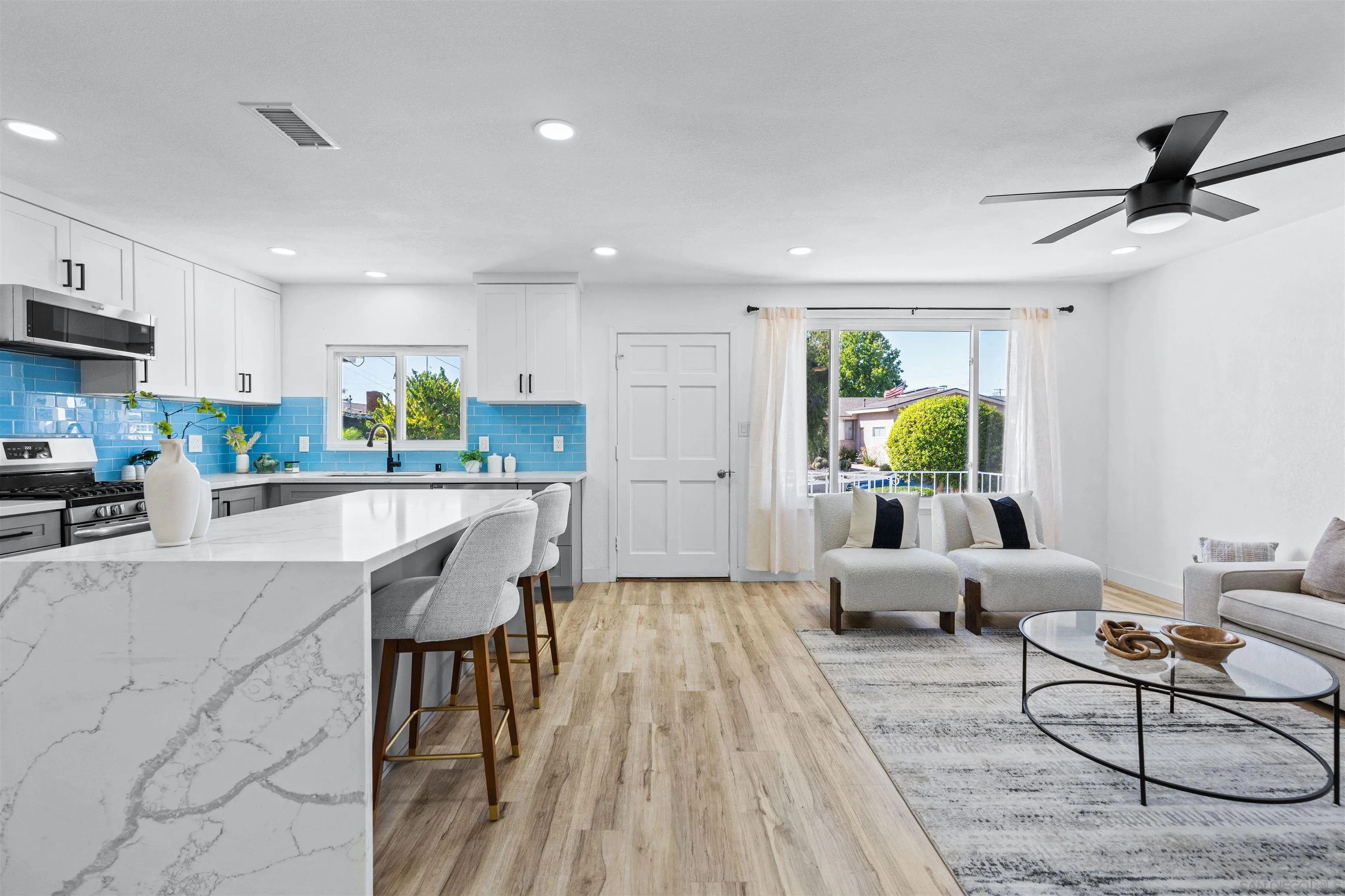3825 Tiara St, San Diego, CA 92111 3825 Tiara St, San Diego, CA 92111