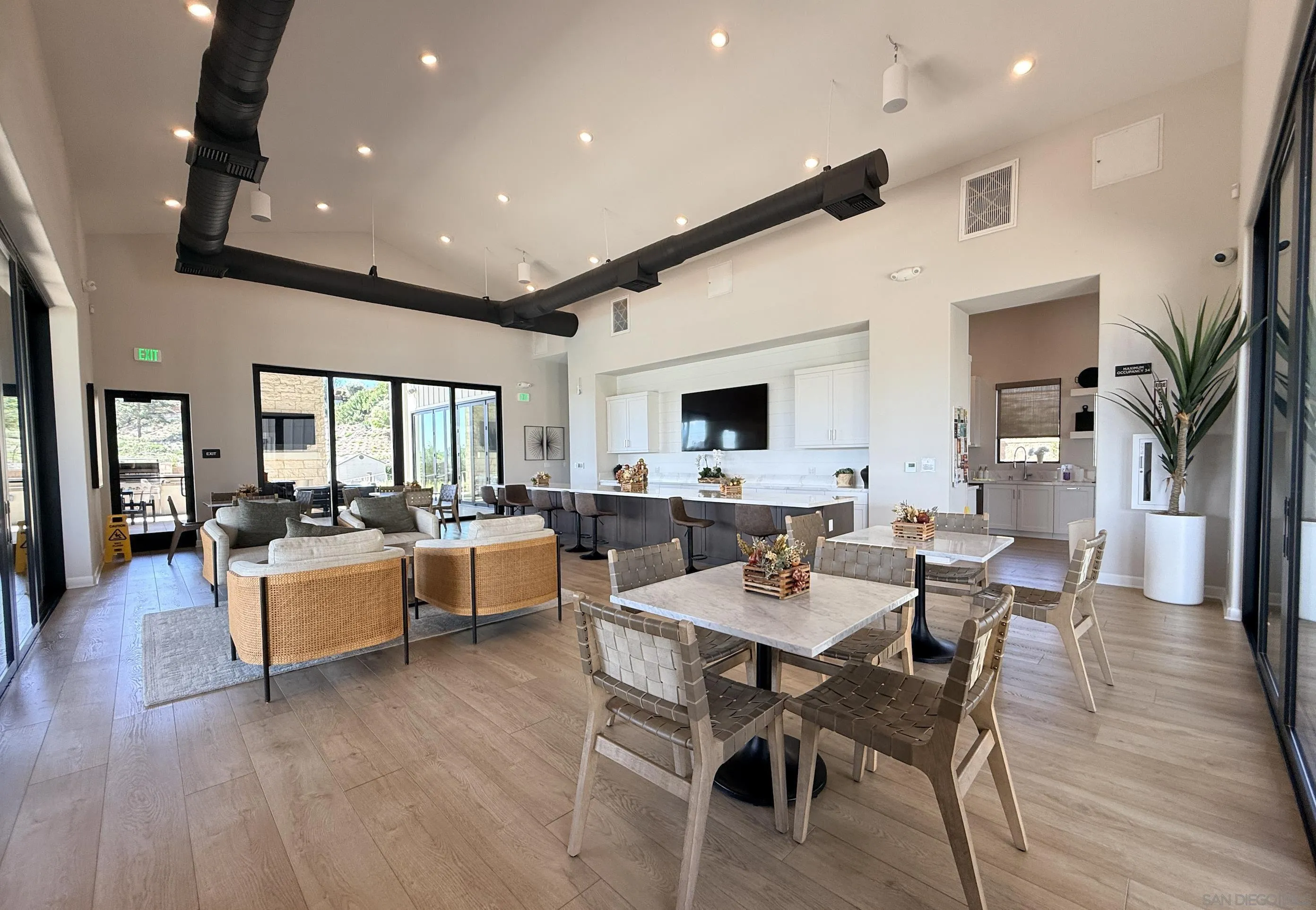 15159 Leia Way, San Diego, CA 92129 15159 Leia Way, San Diego, CA 92129