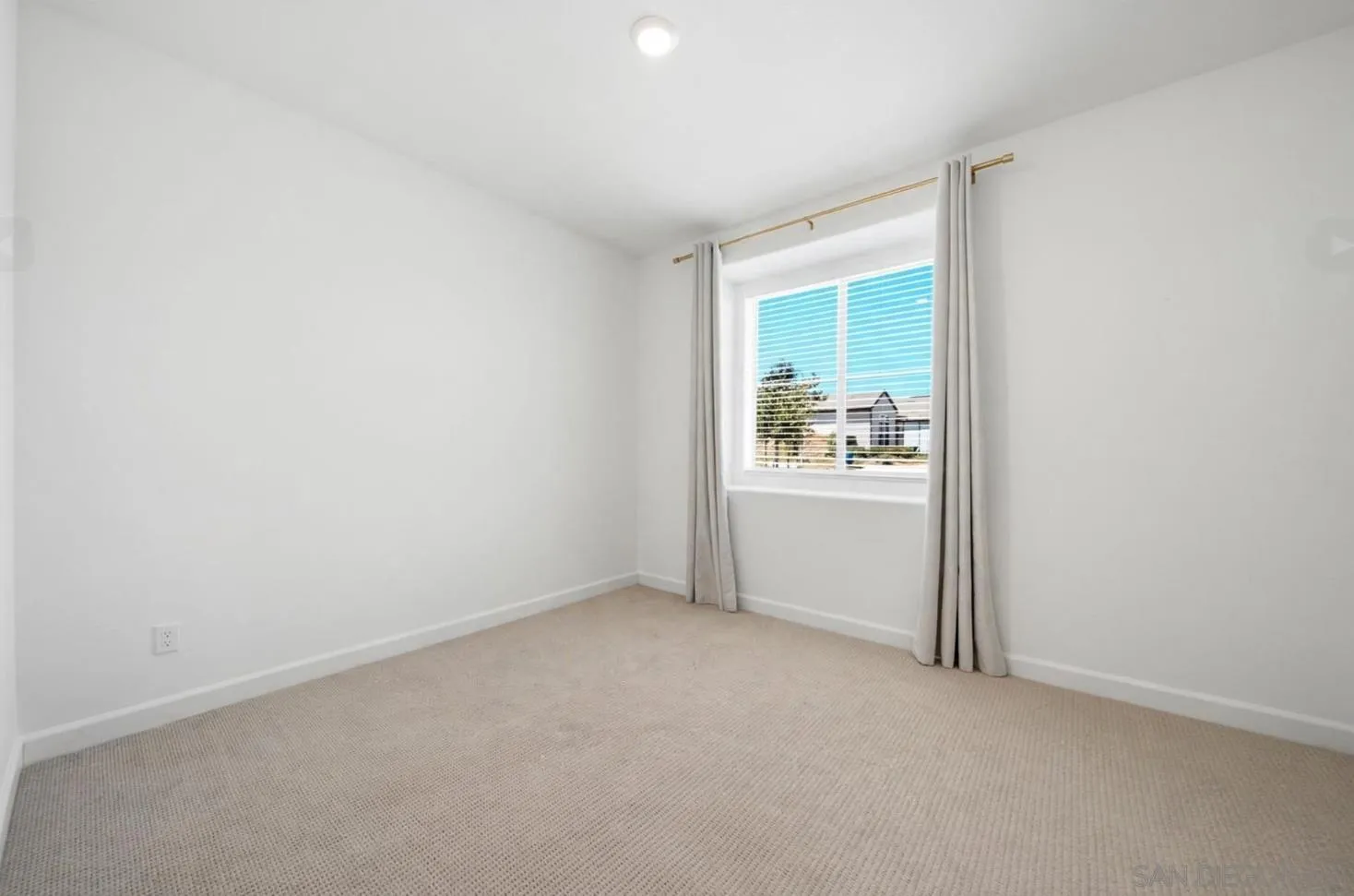 15159 Leia Way, San Diego, CA 92129 15159 Leia Way, San Diego, CA 92129