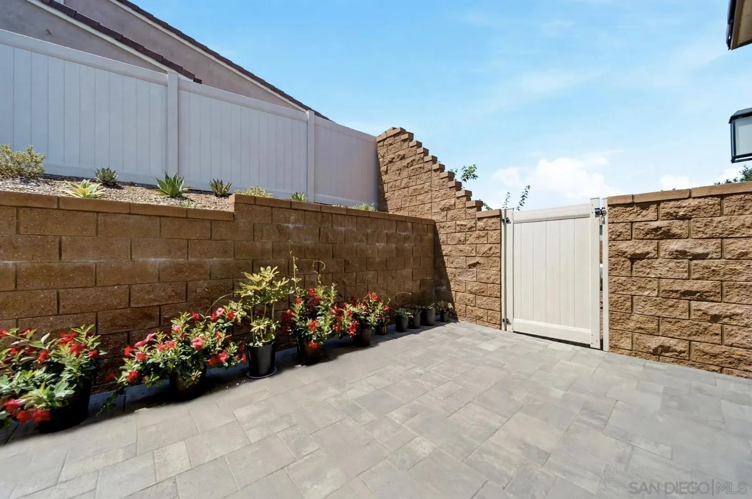 15159 Leia Way, San Diego, CA 92129 15159 Leia Way, San Diego, CA 92129