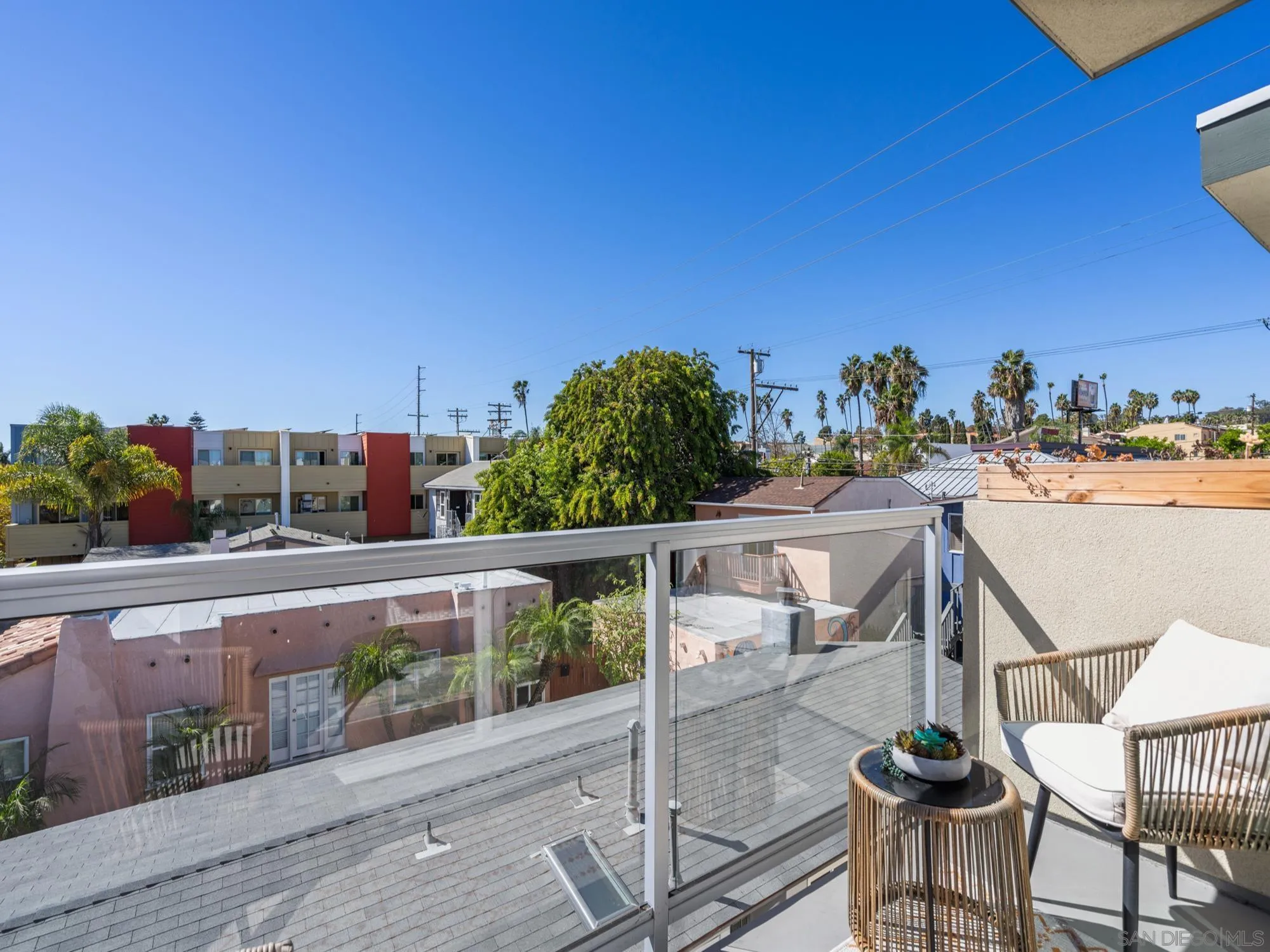 https://cdn.realtyfeed.com/cdn/127/260025160/ce7fb2ec3e6d332e030e6b0b40c14029.webp