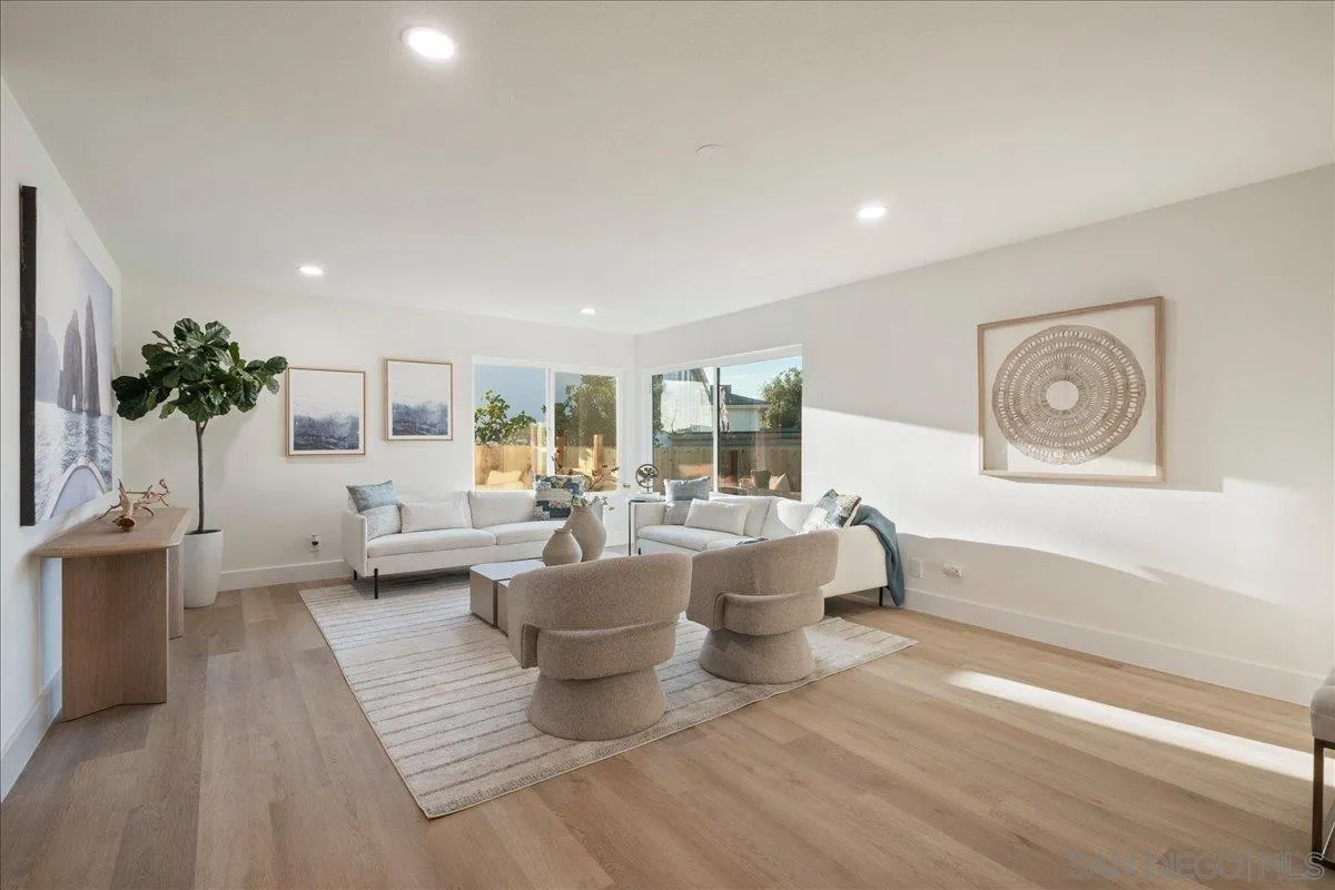 https://cdn.realtyfeed.com/cdn/127/260025162/78457cc47392b9519cb4197dafe91a7f.webp