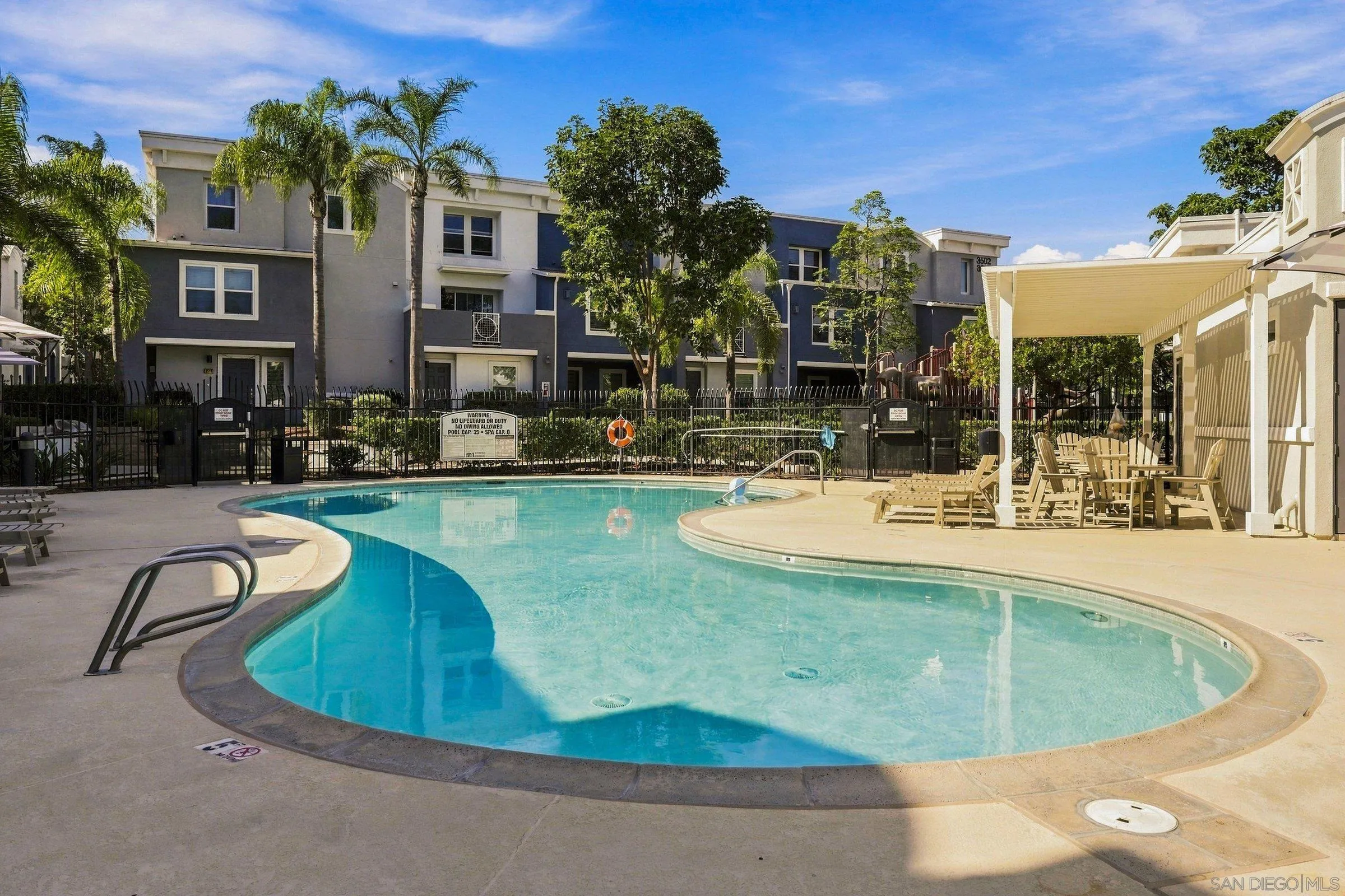 https://cdn.realtyfeed.com/cdn/127/260025163/0c6ecdb55803089c445ba1a7d67ec647.webp