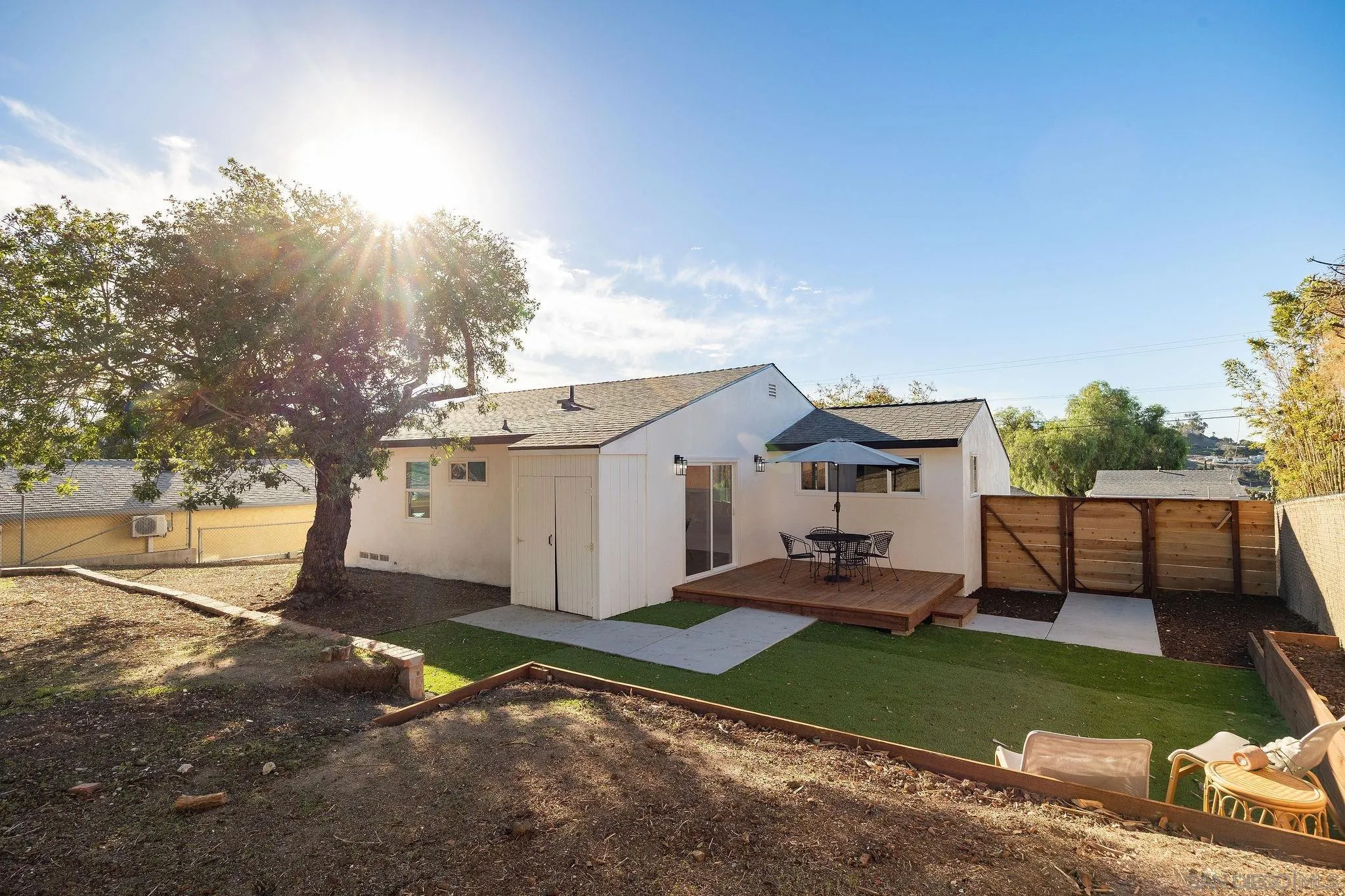 https://cdn.realtyfeed.com/cdn/127/260025167/3f16bb9db408d1d6a0d3d786d9909aff.webp