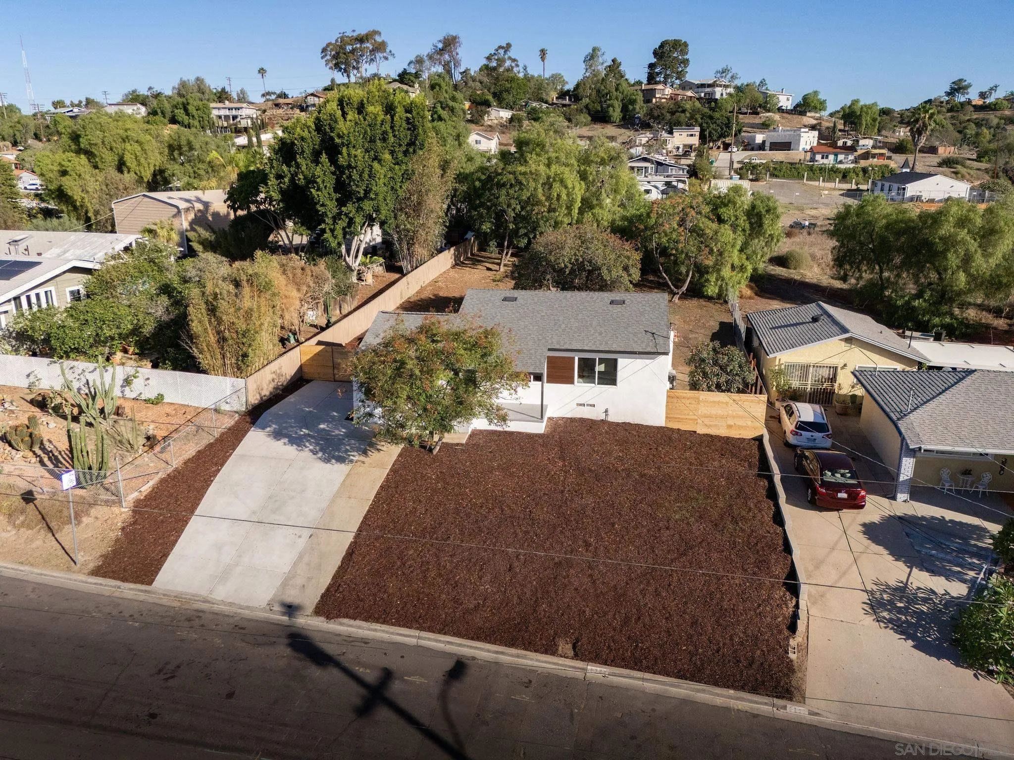 https://cdn.realtyfeed.com/cdn/127/260025167/bb3e3ee5e80d6e81cad44f3cc8c43567.webp