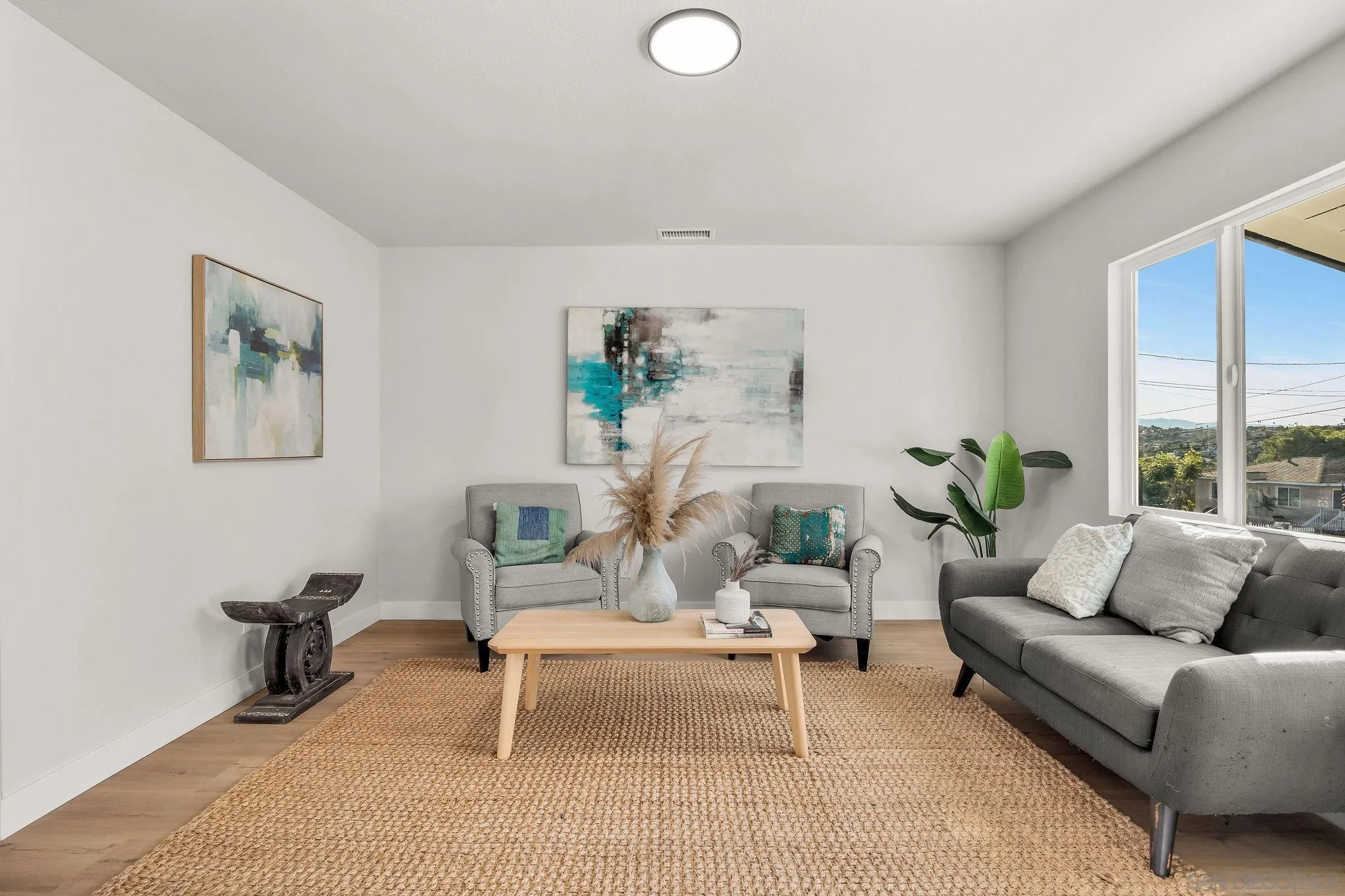 https://cdn.realtyfeed.com/cdn/127/260025167/d7fce448aa9a92630c821164edf8b310.webp