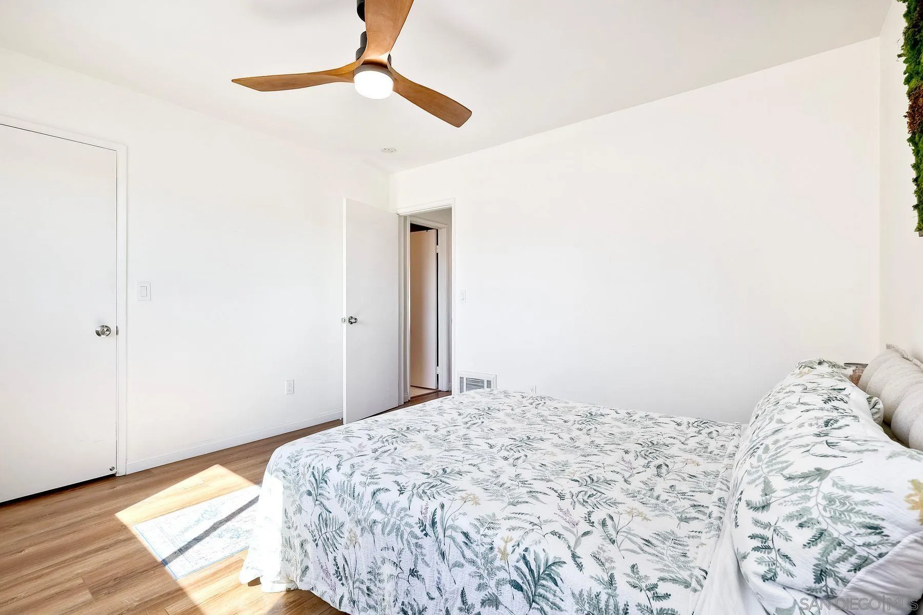 4230 Copeland Avenue, Unit #6, San Diego, CA 92105