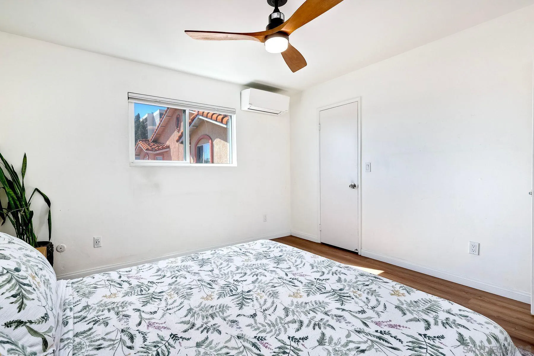 4230 Copeland Avenue, Unit #6, San Diego, CA 92105