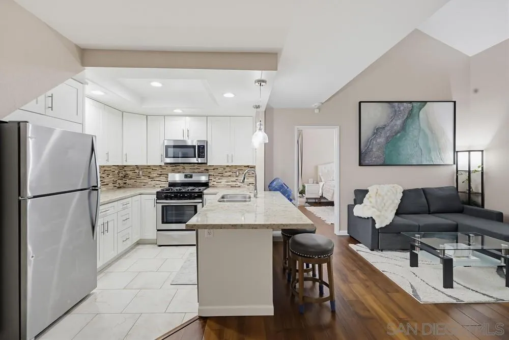 https://cdn.realtyfeed.com/cdn/127/260025173/9abe409b5658da5ccfcb2996248ab022.webp