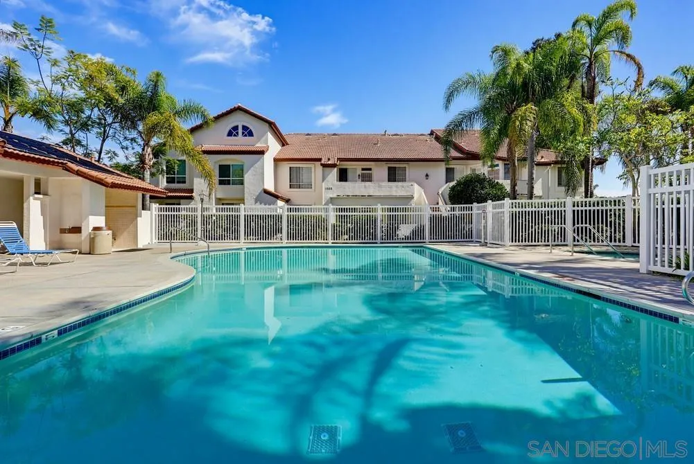 https://cdn.realtyfeed.com/cdn/127/260025173/b9869148e6981b2765899b670235a5d8.webp