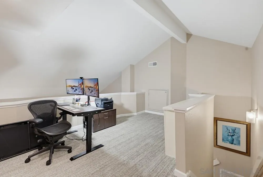 https://cdn.realtyfeed.com/cdn/127/260025173/ef5f30980aaa020d8f315bb5098cecd8.webp