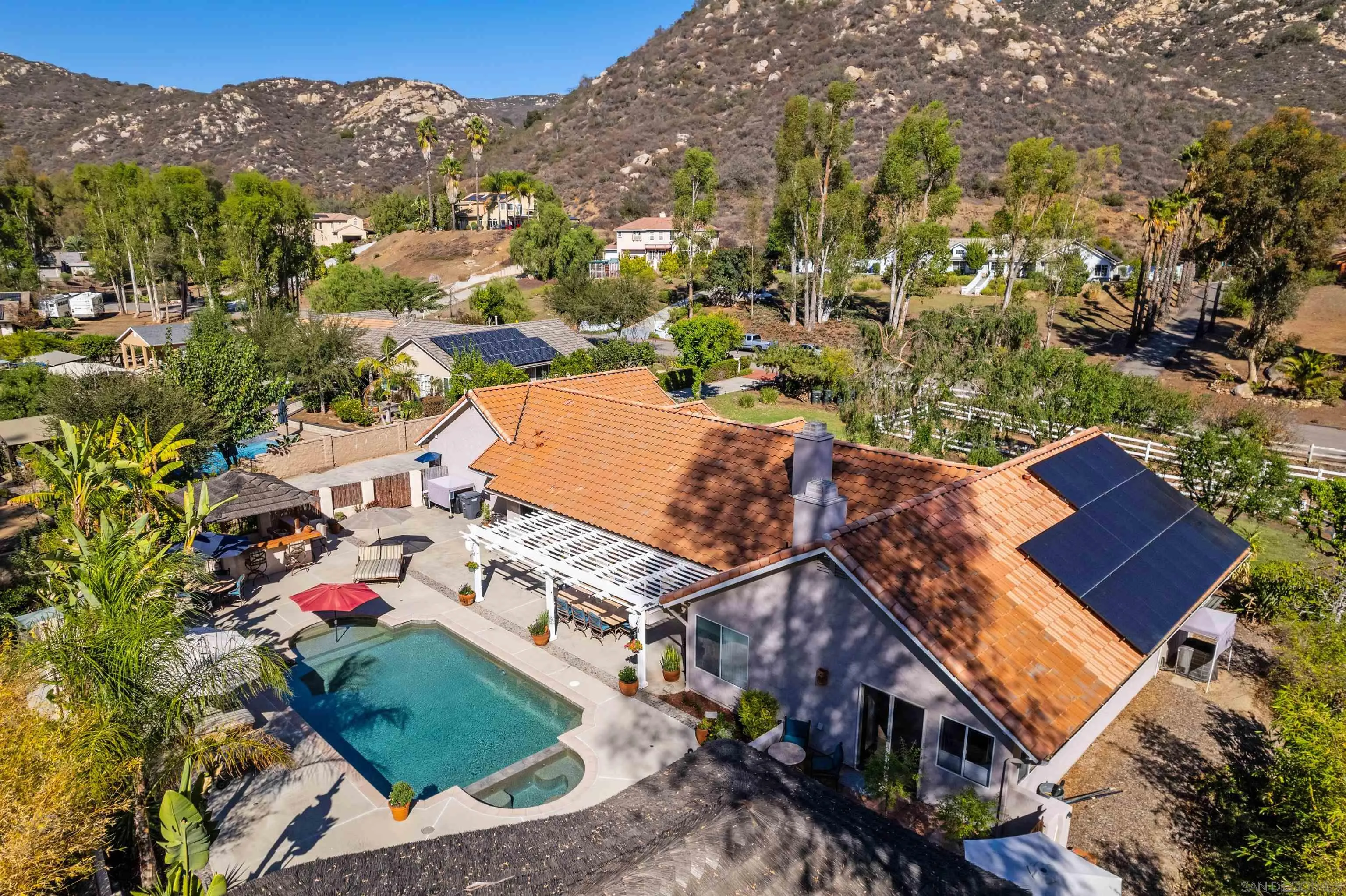 25790 Forest Dr, Escondido, CA 92026 25790 Forest Dr, Escondido, CA 92026