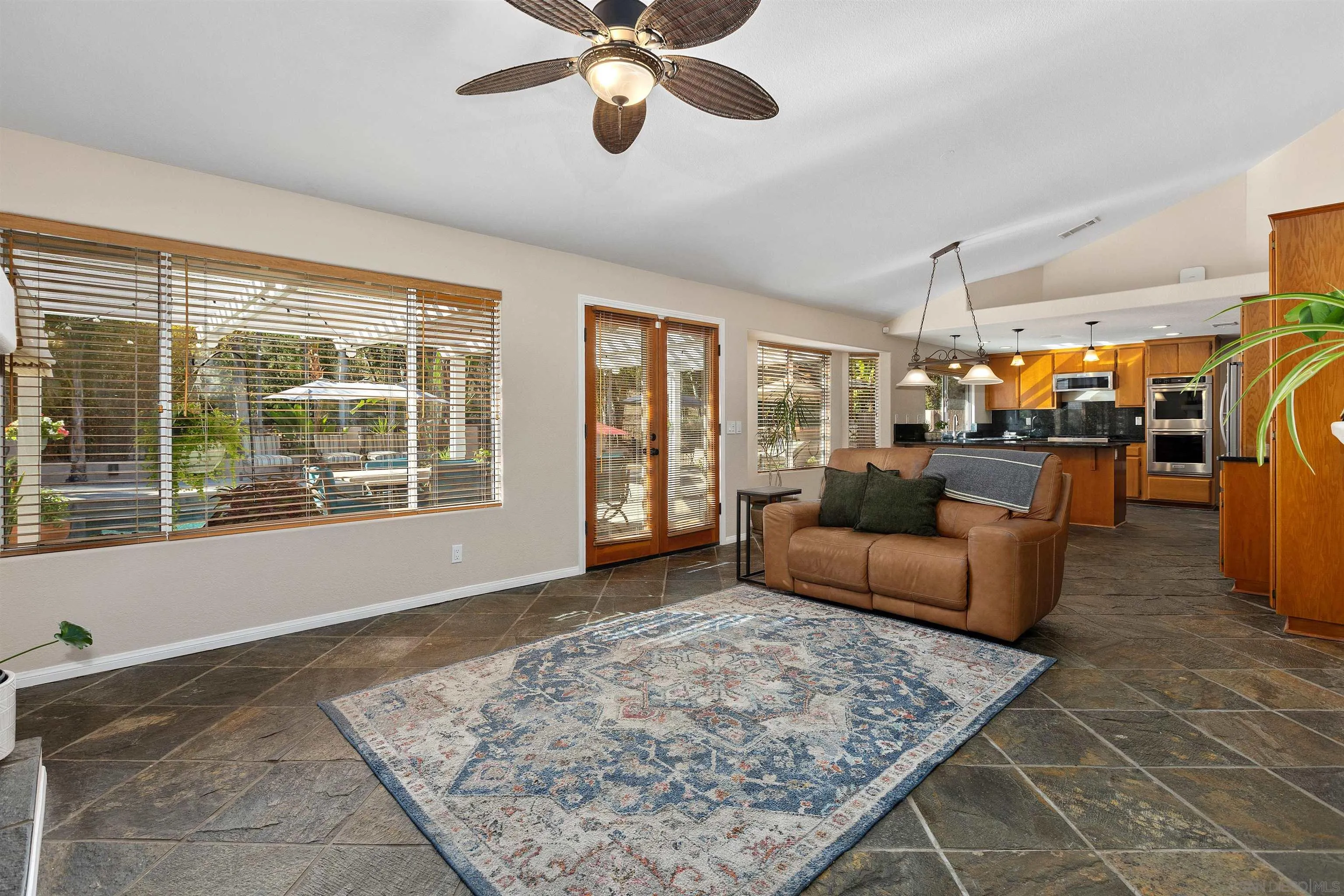 25790 Forest Dr, Escondido, CA 92026 25790 Forest Dr, Escondido, CA 92026