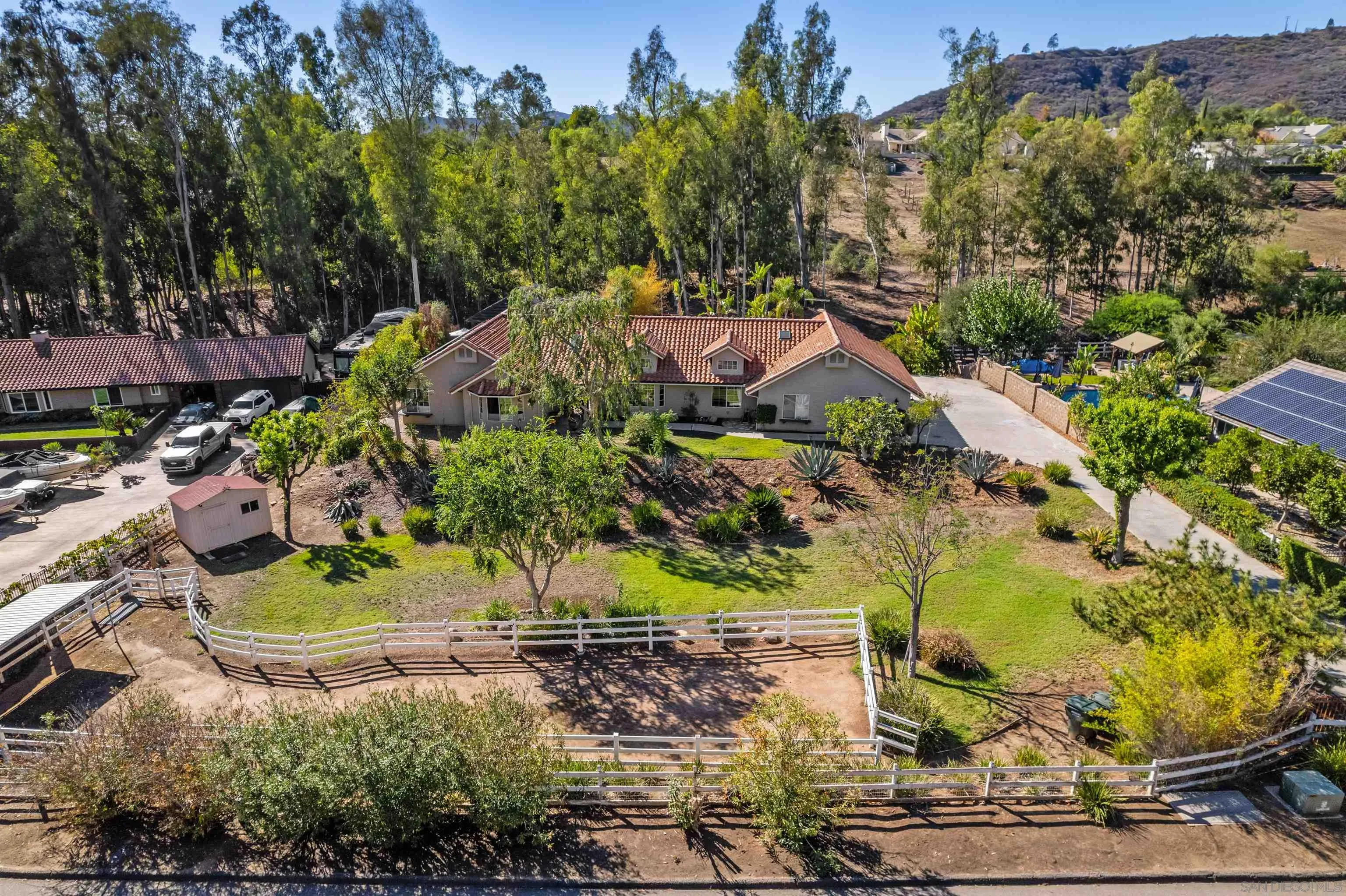 25790 Forest Dr, Escondido, CA 92026 25790 Forest Dr, Escondido, CA 92026