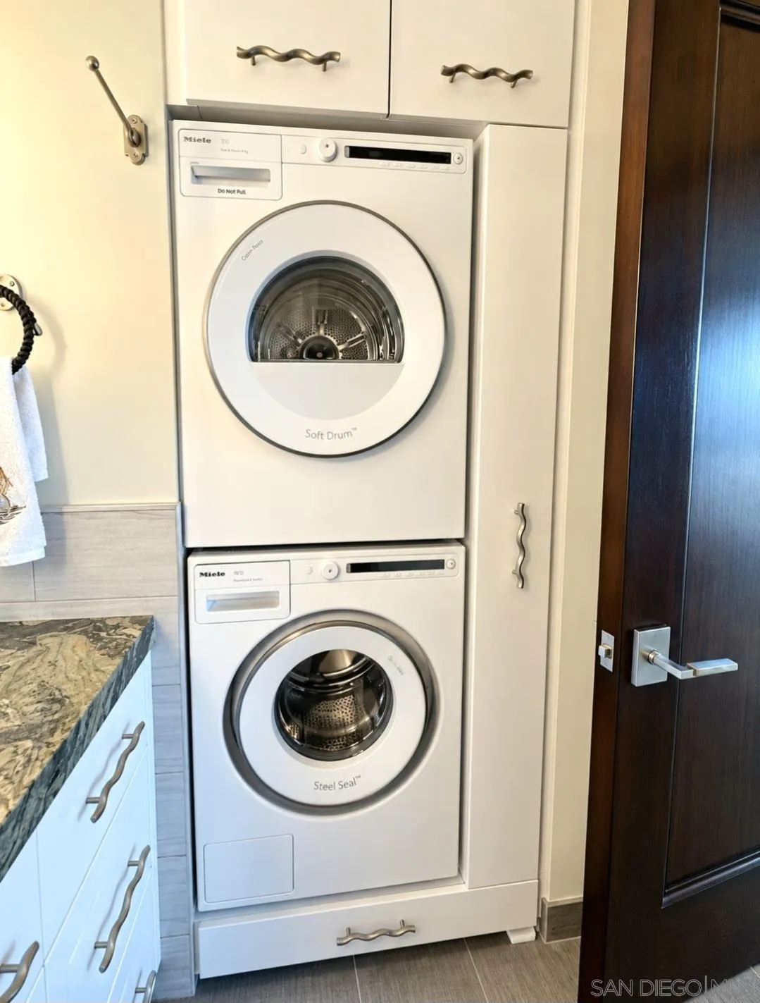 https://cdn.realtyfeed.com/cdn/127/260025177/799dfa451c658124c267a71b4e64ba4a.webp