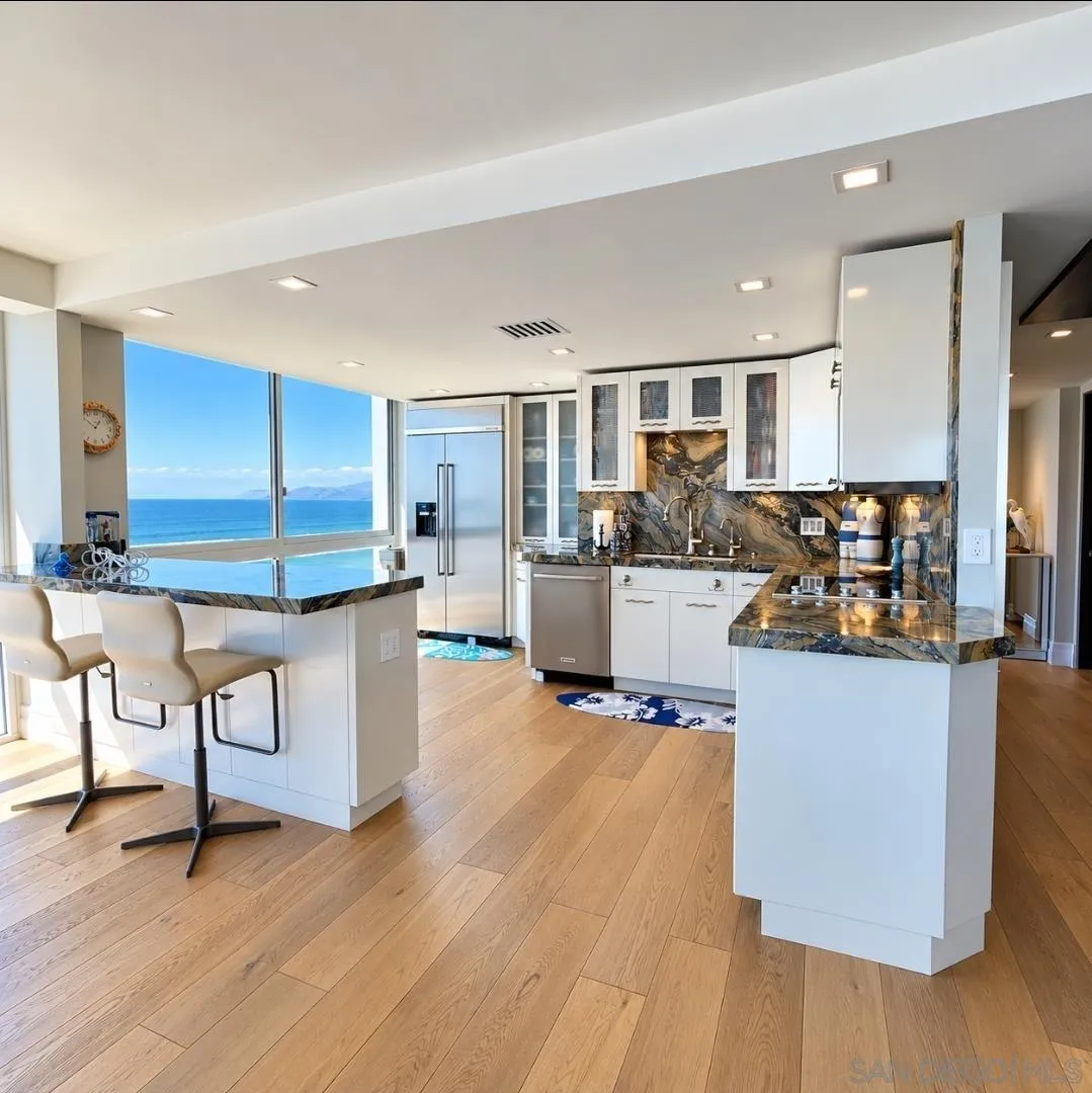 https://cdn.realtyfeed.com/cdn/127/260025177/b07bb07f5dfe29713d126a0ae0daa1b8.webp