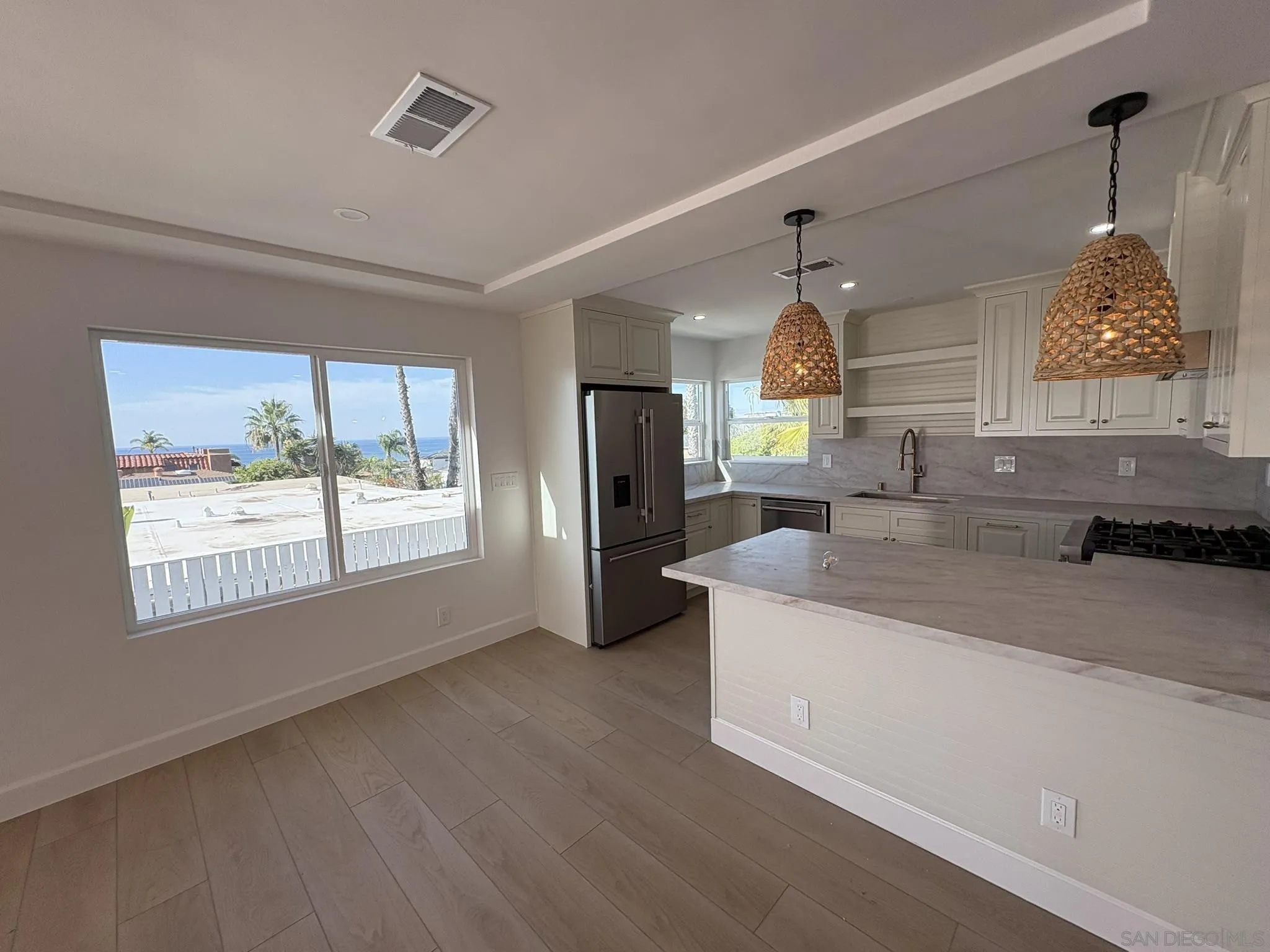 https://cdn.realtyfeed.com/cdn/127/260025189/4559d2c1f2416a03cbe141b64501767d.webp