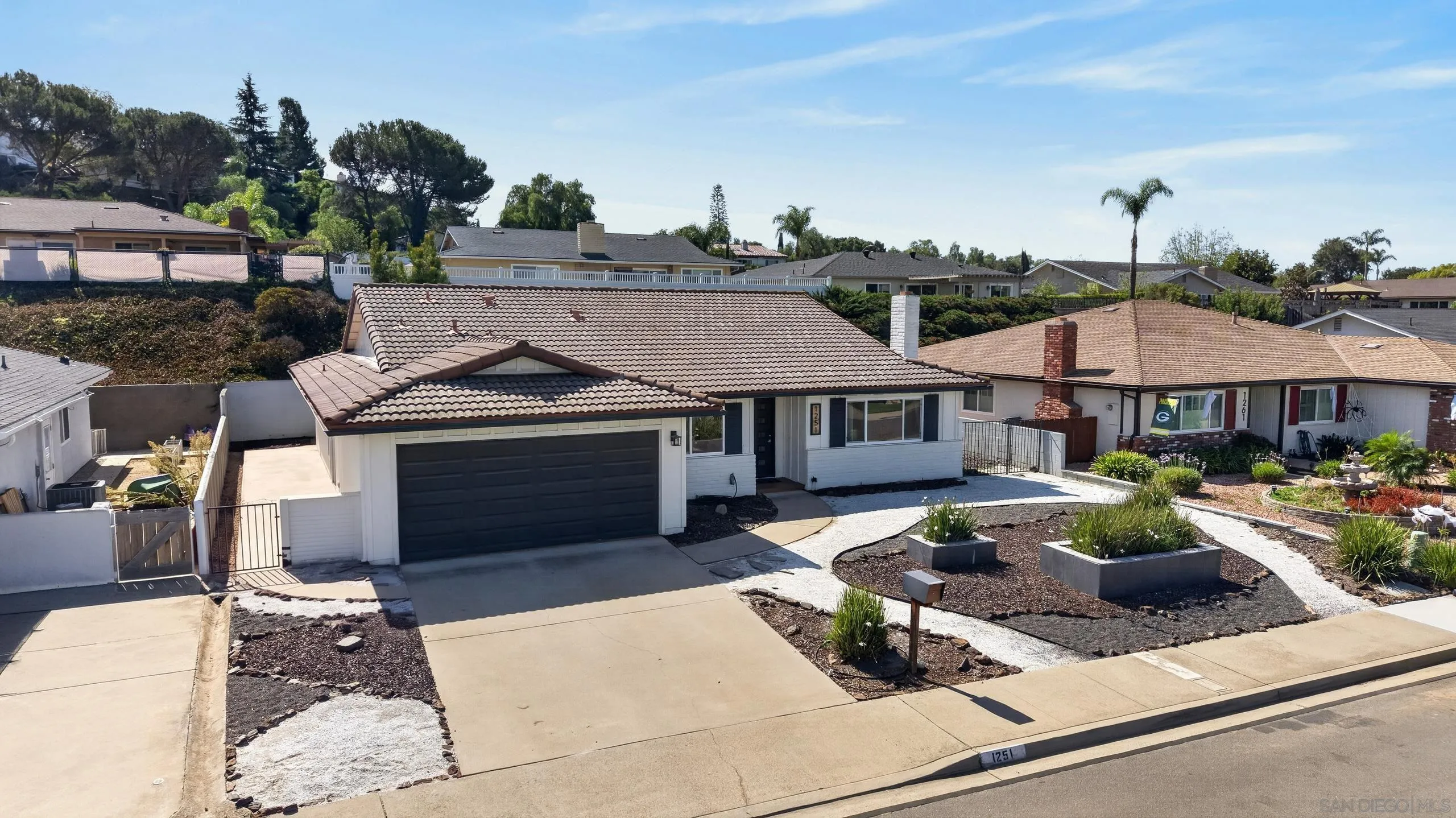 1251 La Mirada, Escondido, CA 92026 1251 La Mirada, Escondido, CA 92026