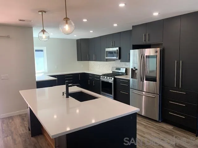 https://cdn.realtyfeed.com/cdn/127/260025192/bcce21d76b48e910e2eeaf1b04976413.webp