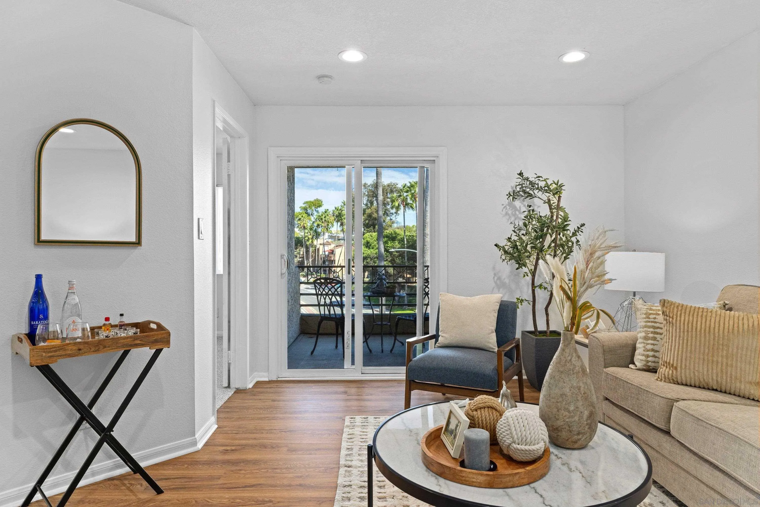 https://cdn.realtyfeed.com/cdn/127/260025194/7c7f0b93b0ccbca5ddf3045eedc13b71.webp