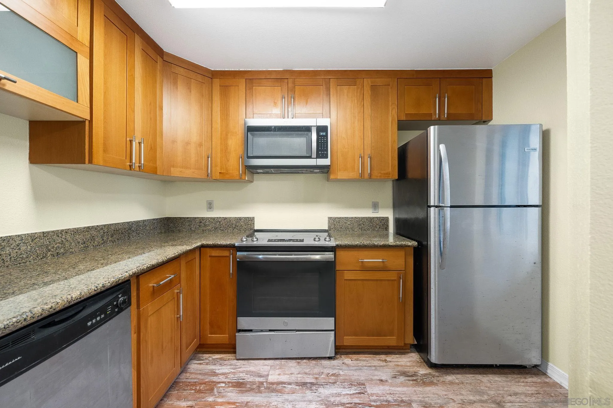 https://cdn.realtyfeed.com/cdn/127/260025196/d652fa49f08d547da6892e978900d607.webp