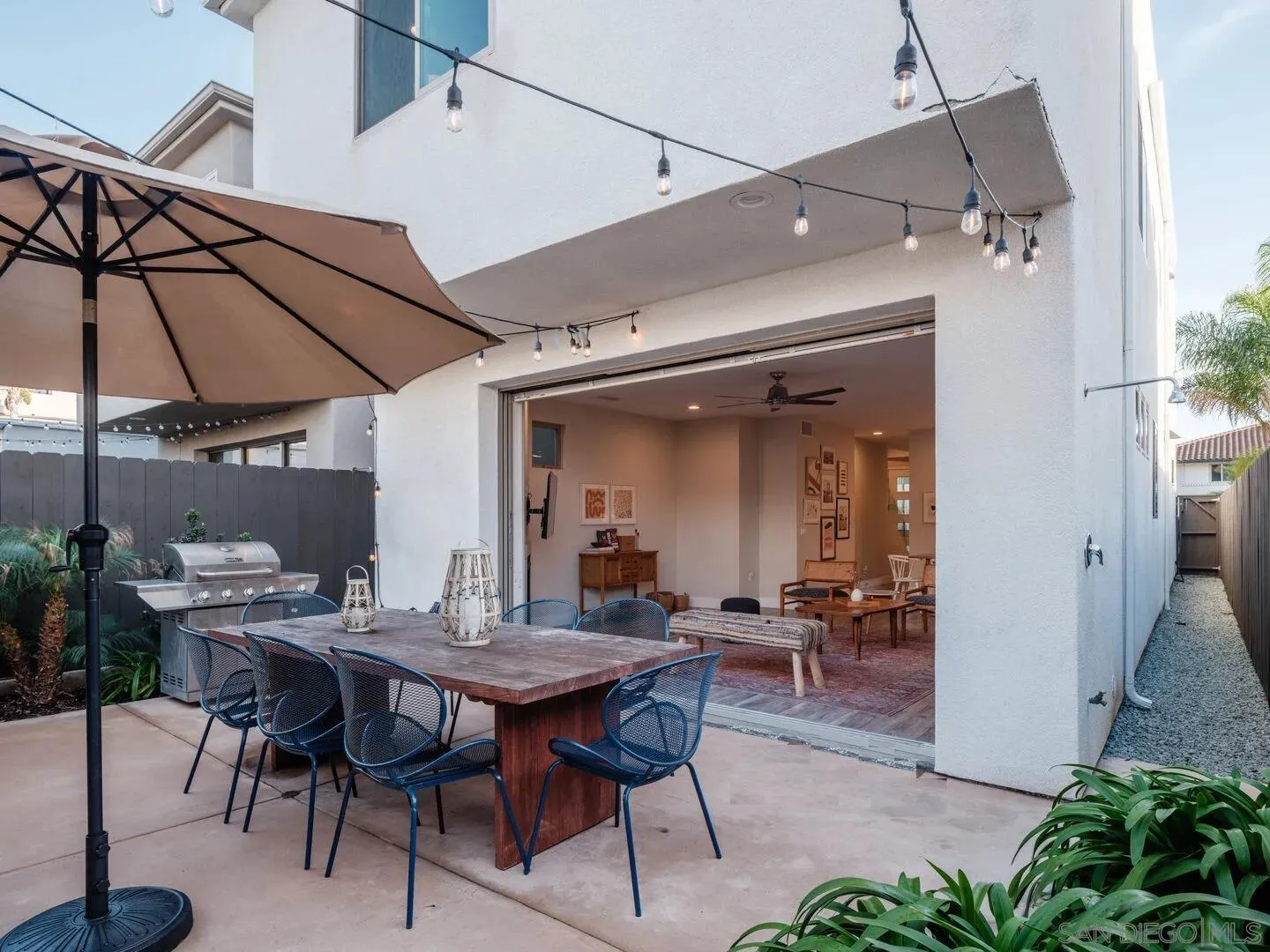 https://cdn.realtyfeed.com/cdn/127/260025198/498da955b1d3af1b377086aa779009dc.webp