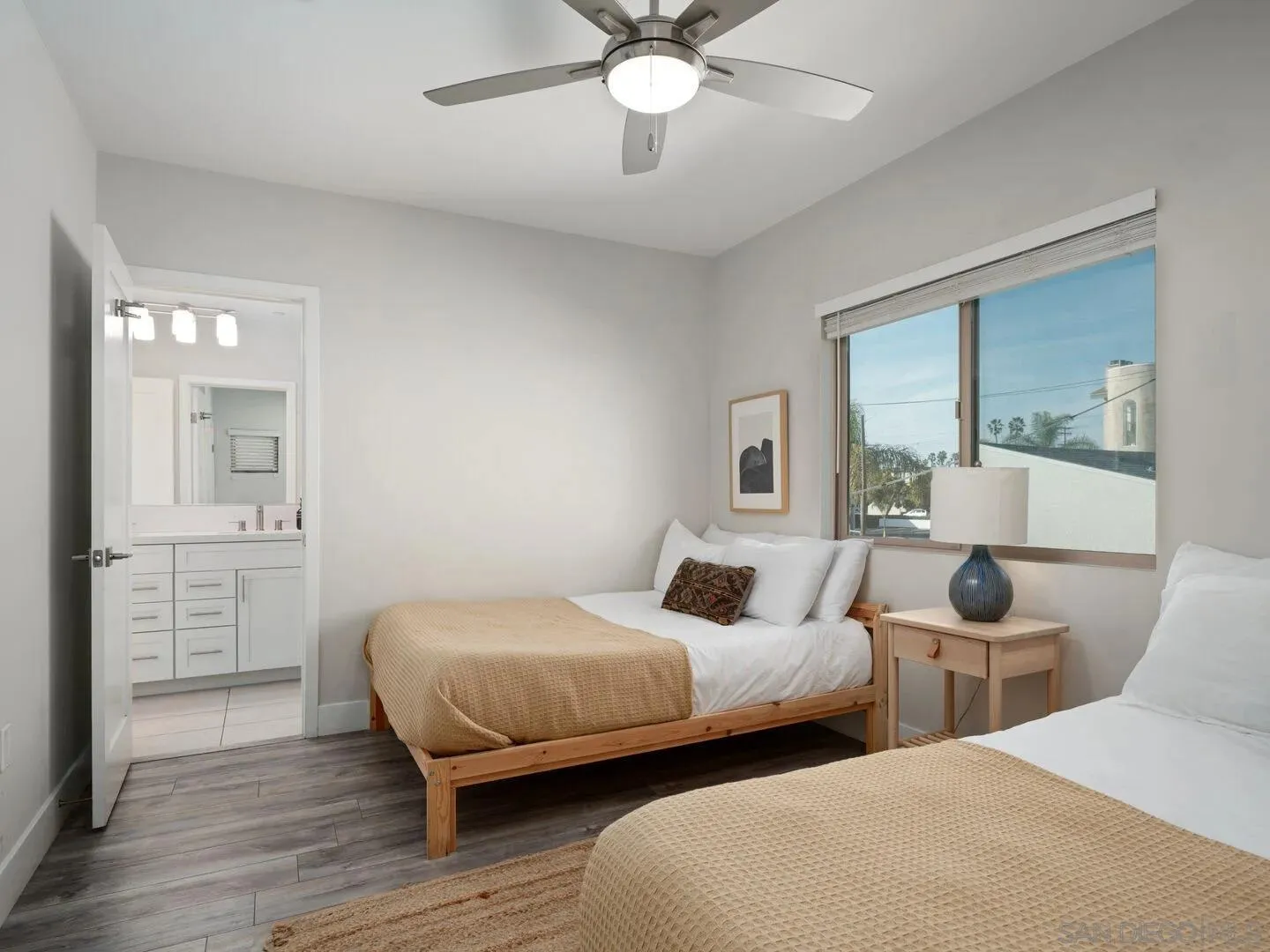 https://cdn.realtyfeed.com/cdn/127/260025198/51b81f2b9517d970c1d5d62b4b08c57b.webp
