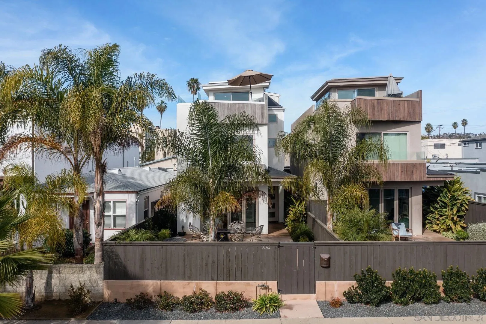 https://cdn.realtyfeed.com/cdn/127/260025198/b62073fb65bc29f0693897931ff2cda2.webp