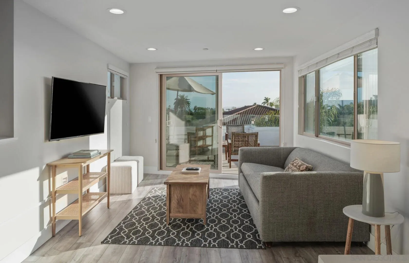 https://cdn.realtyfeed.com/cdn/127/260025198/e898ca6f8e865d7a9d23970faf7d1c16.webp
