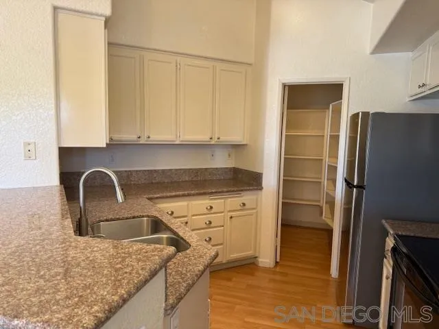 https://cdn.realtyfeed.com/cdn/127/260025201/64c9ff99ee9957edc507bdb2acc1ee6d.webp