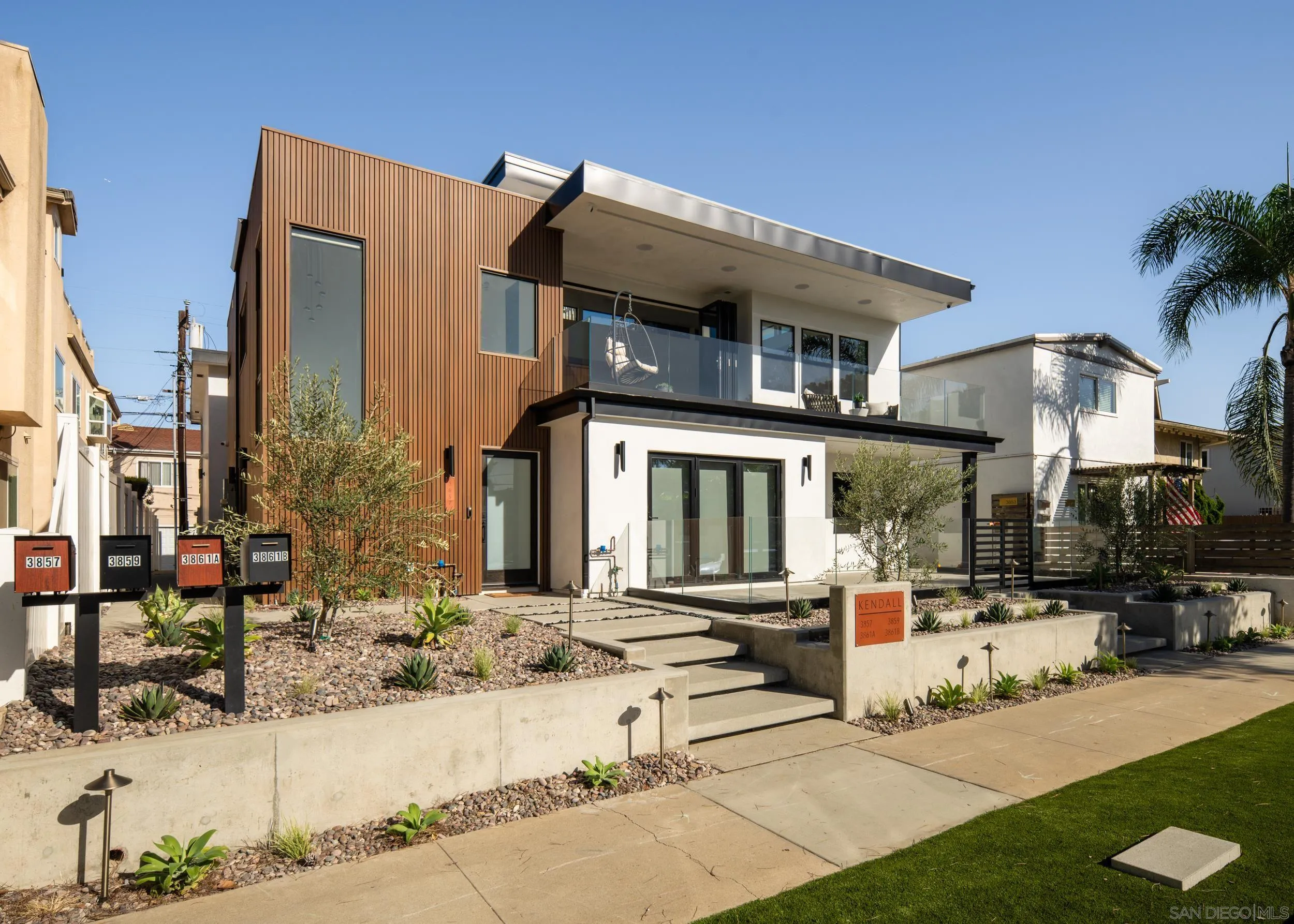 3857 Kendall Street, San Diego, CA 92109