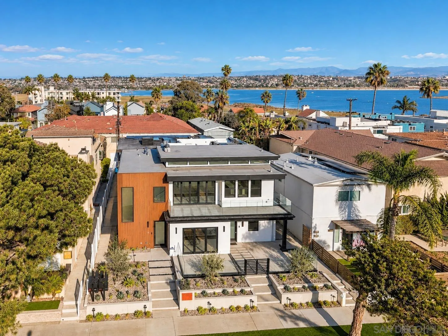 3857 Kendall Street, San Diego, CA 92109