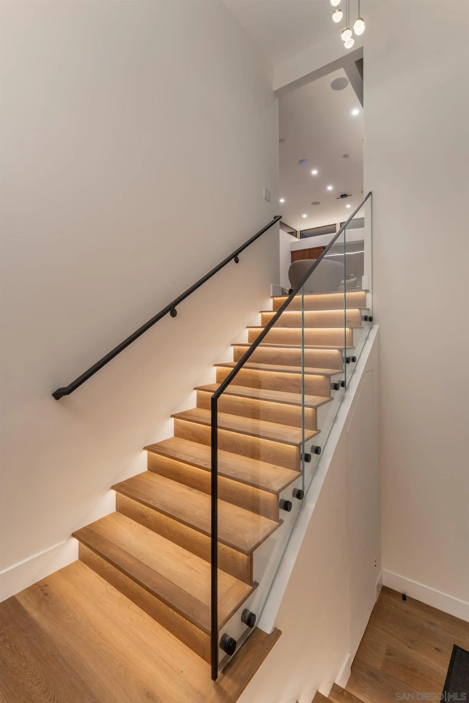 3857 Kendall Street, San Diego, CA 92109