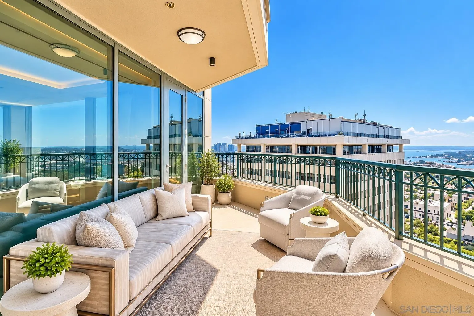 https://cdn.realtyfeed.com/cdn/127/260025220/6f3ba731f449bf86c95beaf1bbd6577b.webp