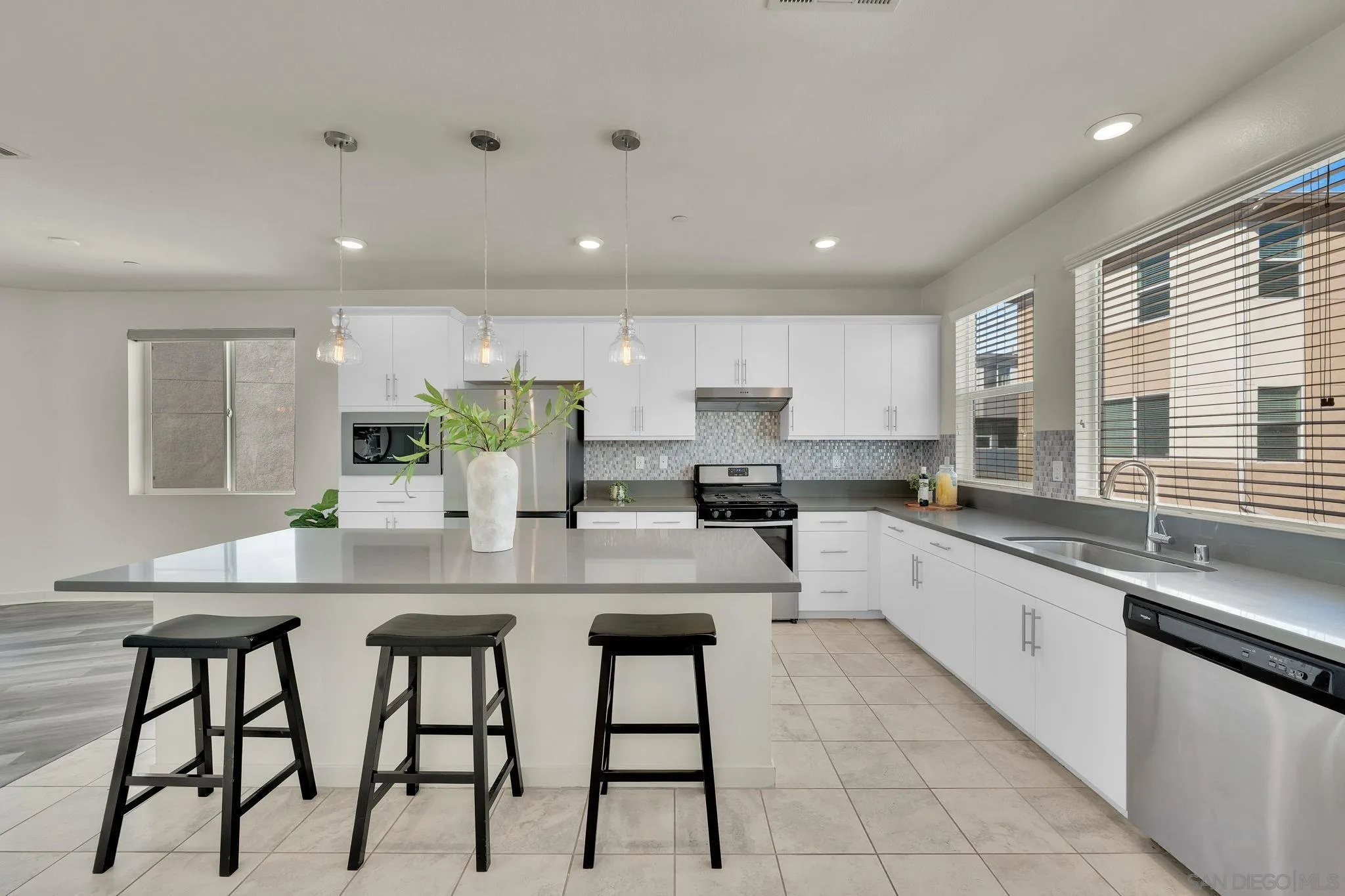 1808 Lynx Ter, Chula Vista, CA 91915 1808 Lynx Ter, Chula Vista, CA 91915