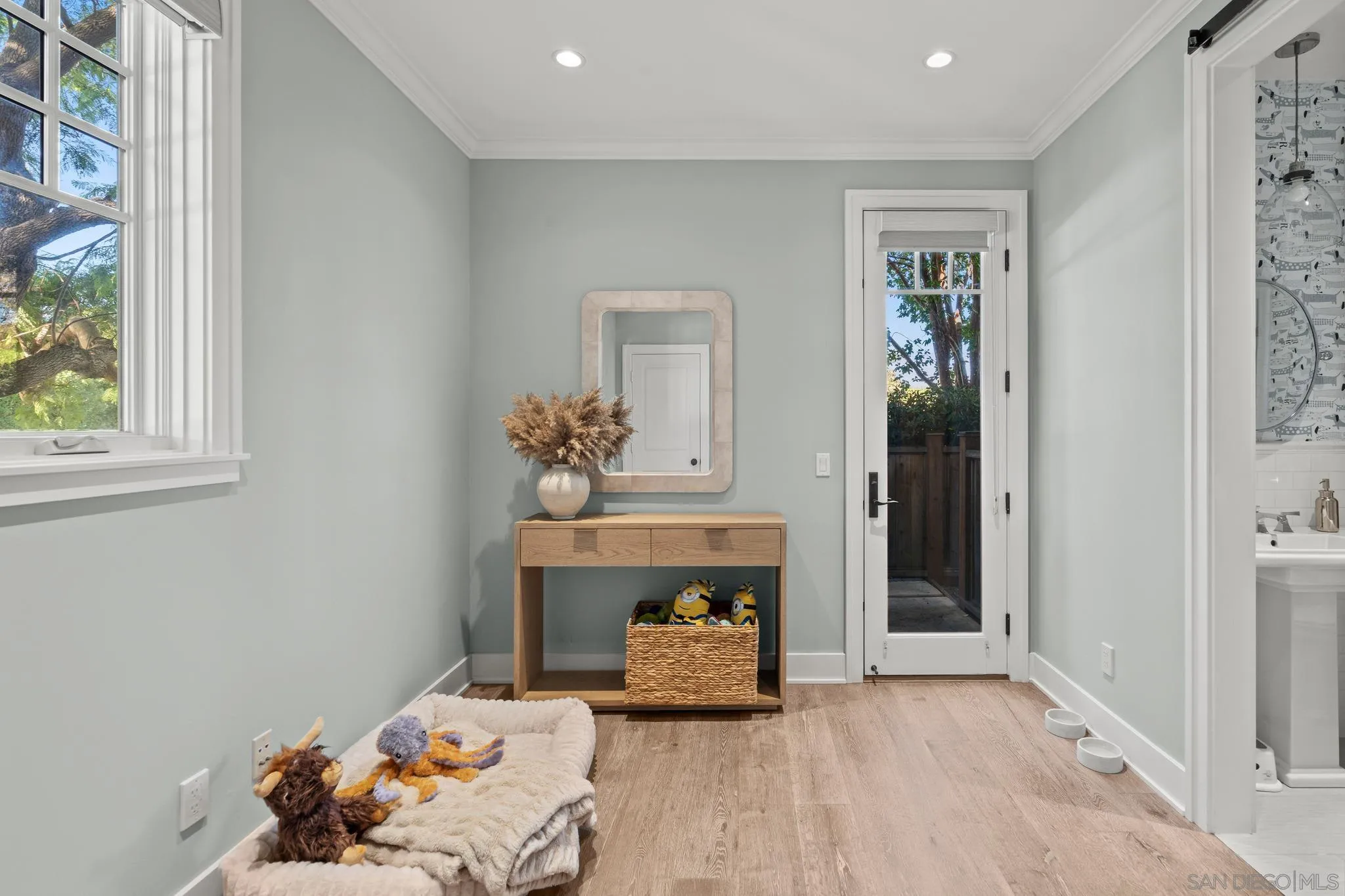 https://cdn.realtyfeed.com/cdn/127/260025222/47be98d640370cb4cc7ca9b4681af82e.webp